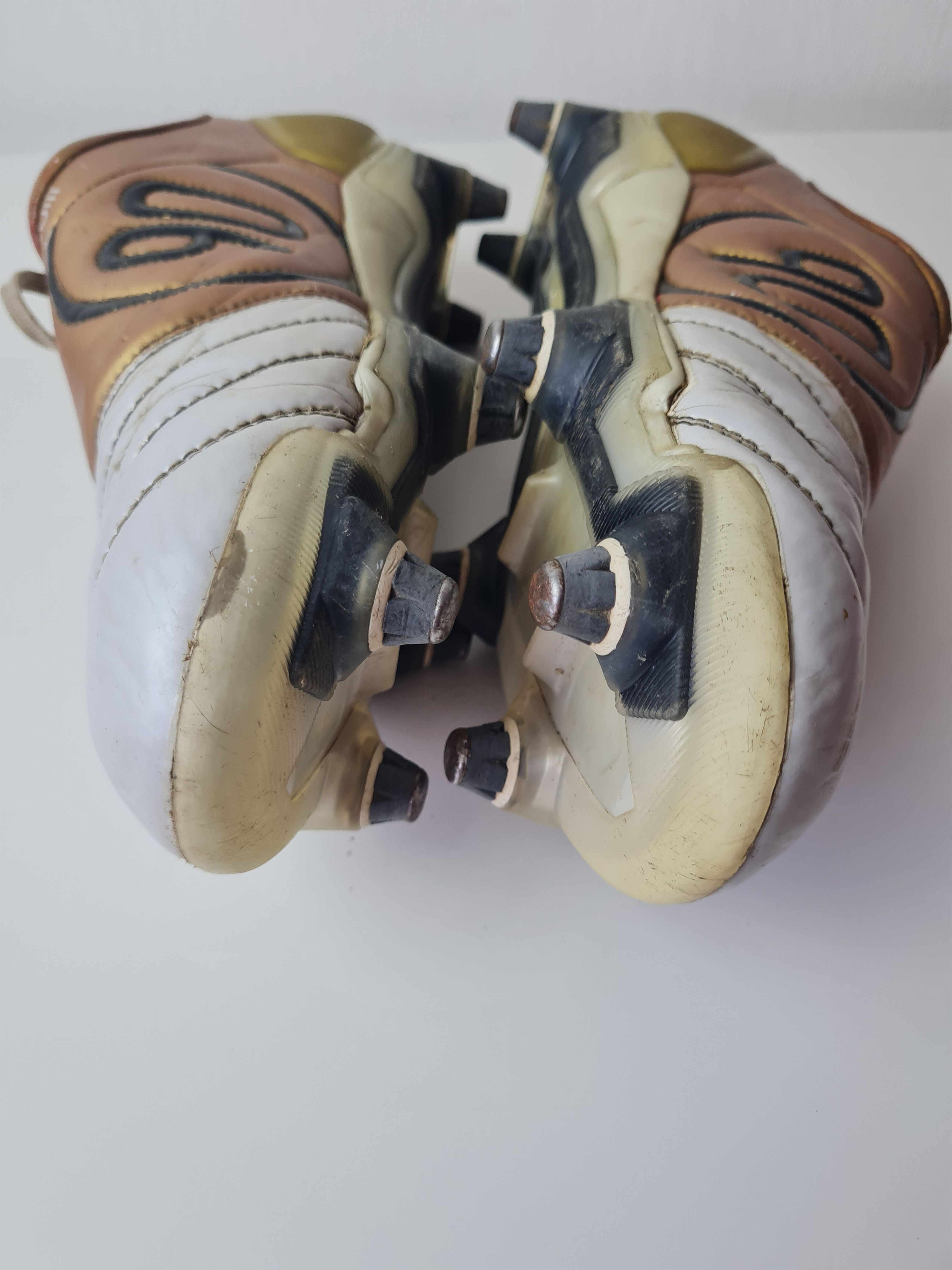 Nike Nike Total90 Air Zoom White Professional Football Boots Size US 12.5 / EU 45-46 - 18 Thumbnail