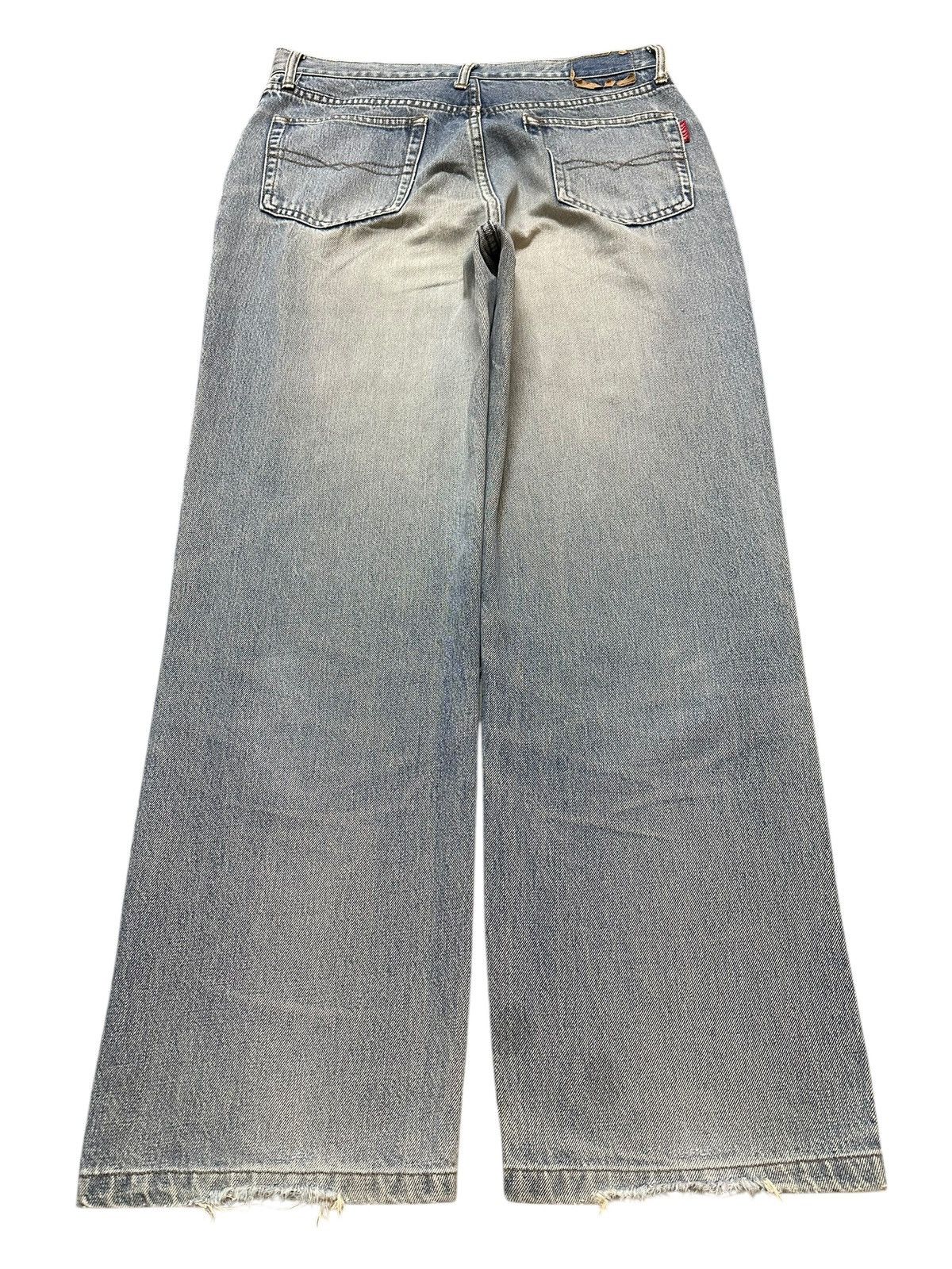 Japanese Brand Vintage Japanese Brand Blue Wash Style Baggy Jeans Size US 32 / EU 48 - 2 Thumbnail