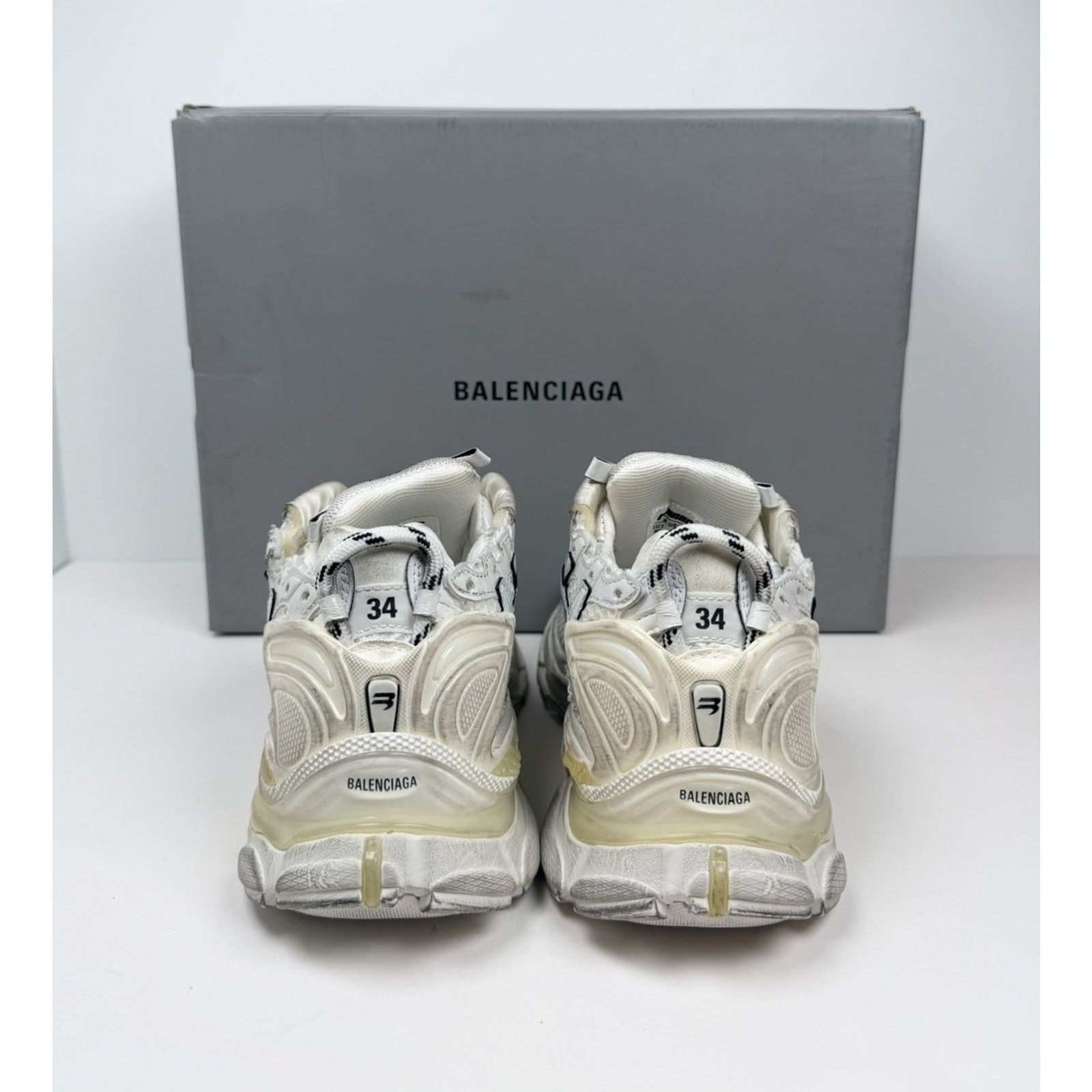 Balenciaga Size 34EU/4W - Balenciaga Runner Distressed NEW Size US 4 / IT 34 - 5 Thumbnail