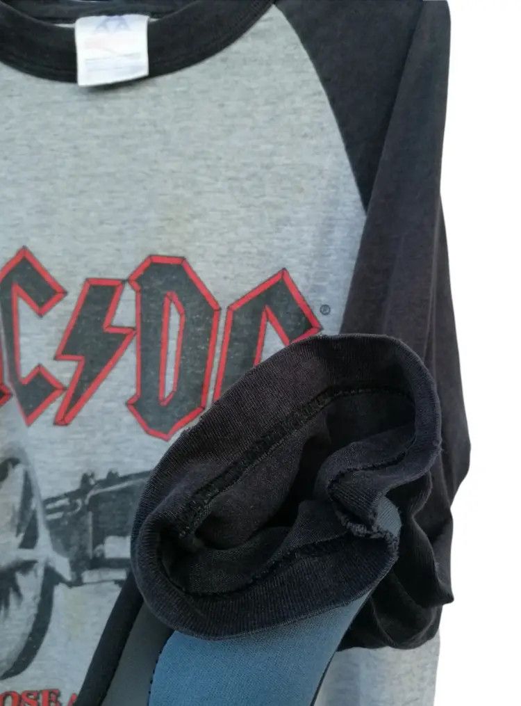 AC/DC Vintage ACDC For Those About To Rock Tour 2003 3q T-Shirt Size S / US 4 / IT 40 - 11 Thumbnail