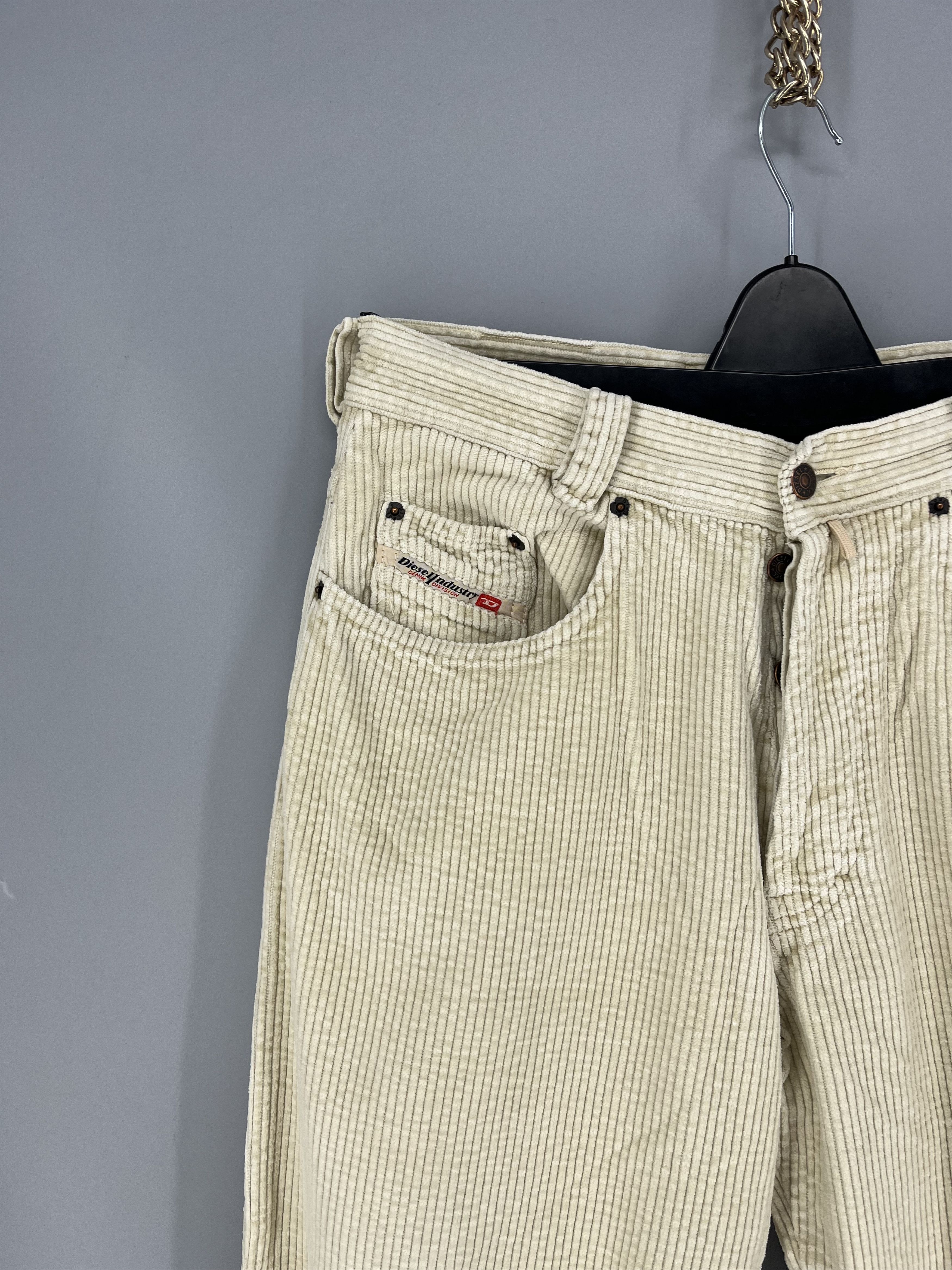 Diesel Vintage Diesel Basic Velvet Jeans Size 31 Size US 31 - 4 Thumbnail