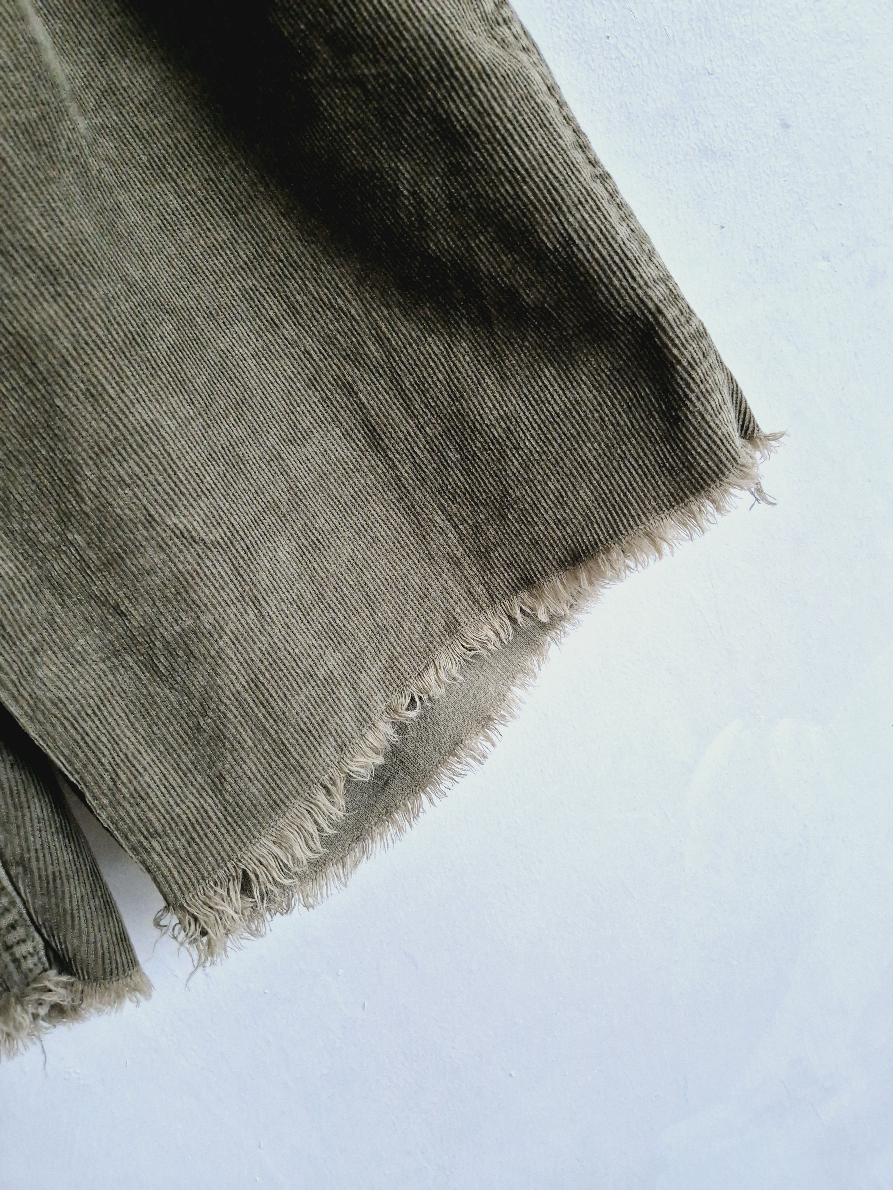 Needles Needles x Nepenthes Corduroy Shorts Size US 29 - 5 Thumbnail