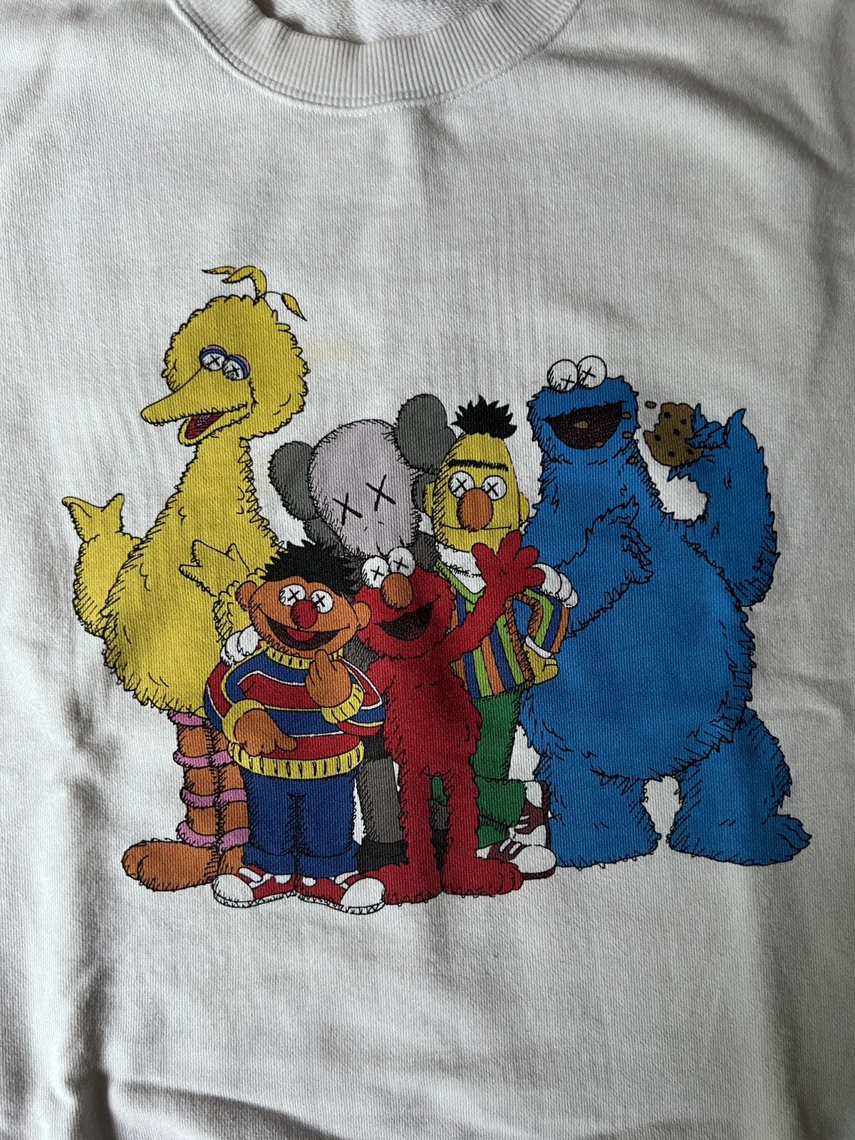 Kaws × Uniqlo Kaws Sesame Street Sweater Size US S / EU 44-46 / 1 - 2 Thumbnail