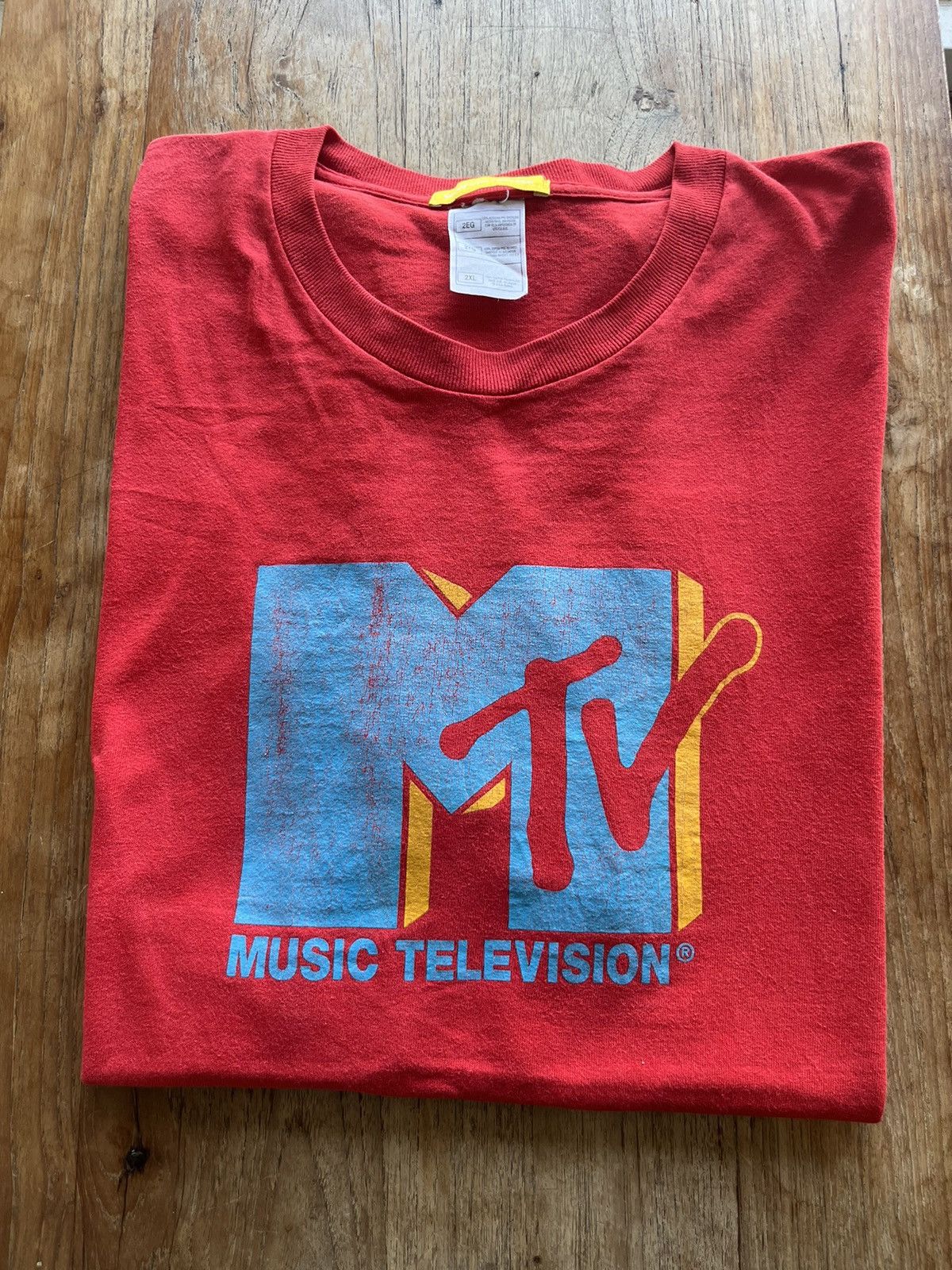 Vintage MTV music television big logo 2002’s T-shirt