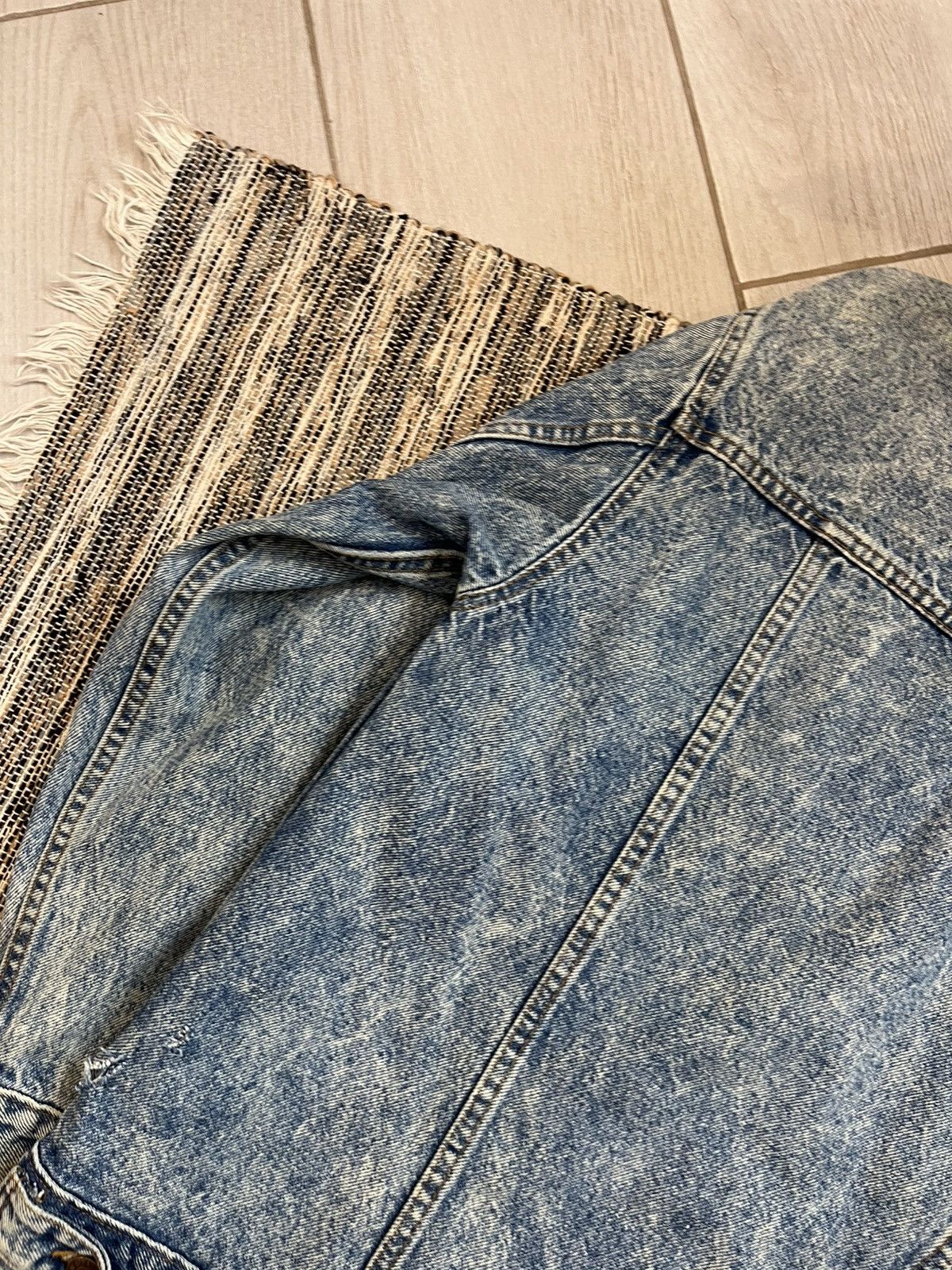 Handmade × Levi's × Vintage Vintage Levis Denim Jacket hand made distressed 90s Size XL / US 12-14 / IT 48-50 - 12 Thumbnail