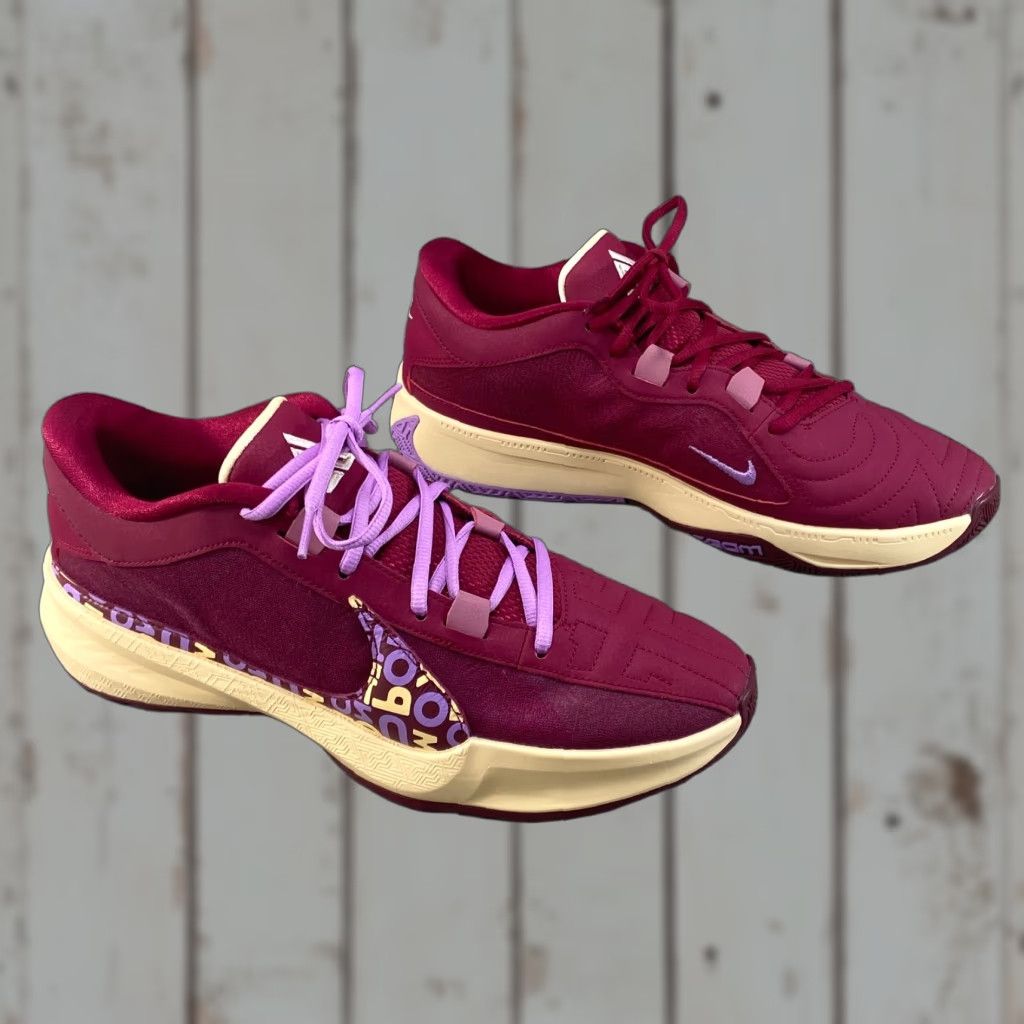 Nike Nike Zoom Freak 5 Alphabet Bros Low Top Sneakers Mens DX4985-600 NEW Maroon Red 9.5 Athletic Basketball Shoes 2023 Size US M / EU 48-50 / 2 - 1 Thumbnail