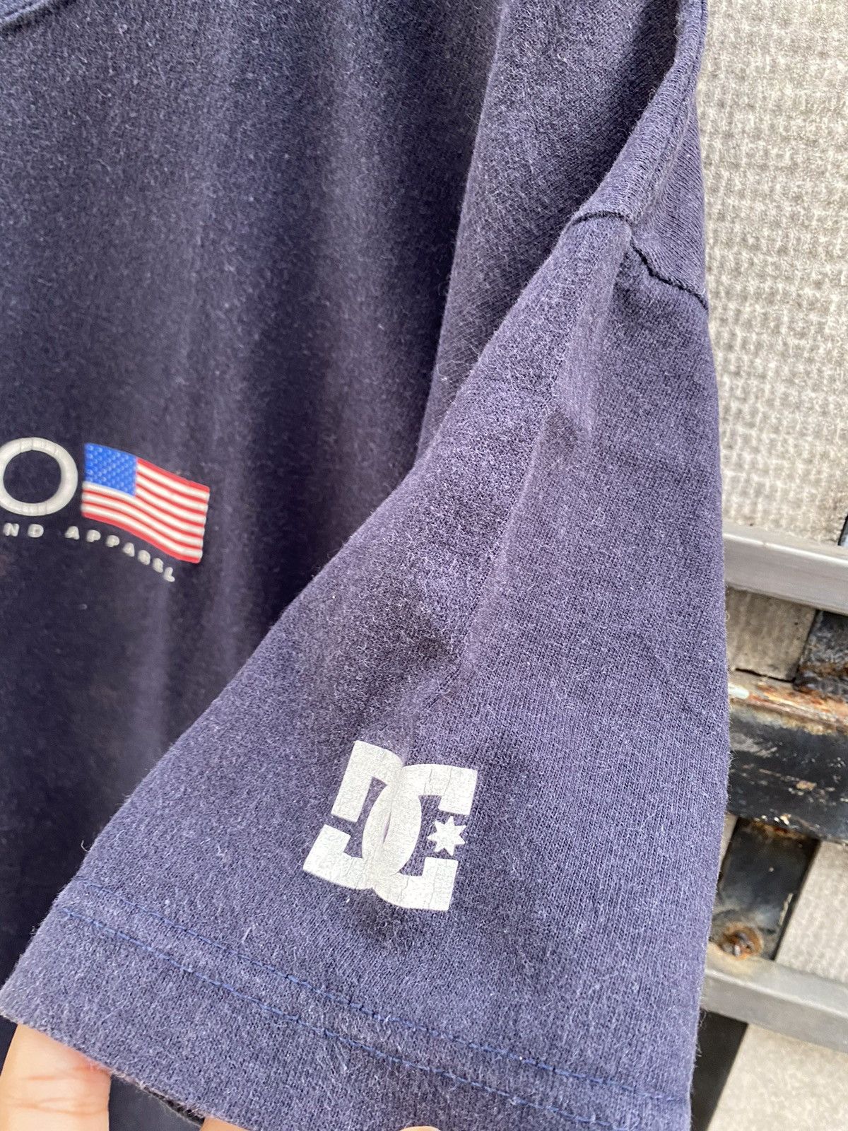 DC × Vintage Vintage Dcshoecousa usa flag tee Size US L / EU 52-54 / 3 - 4 Thumbnail