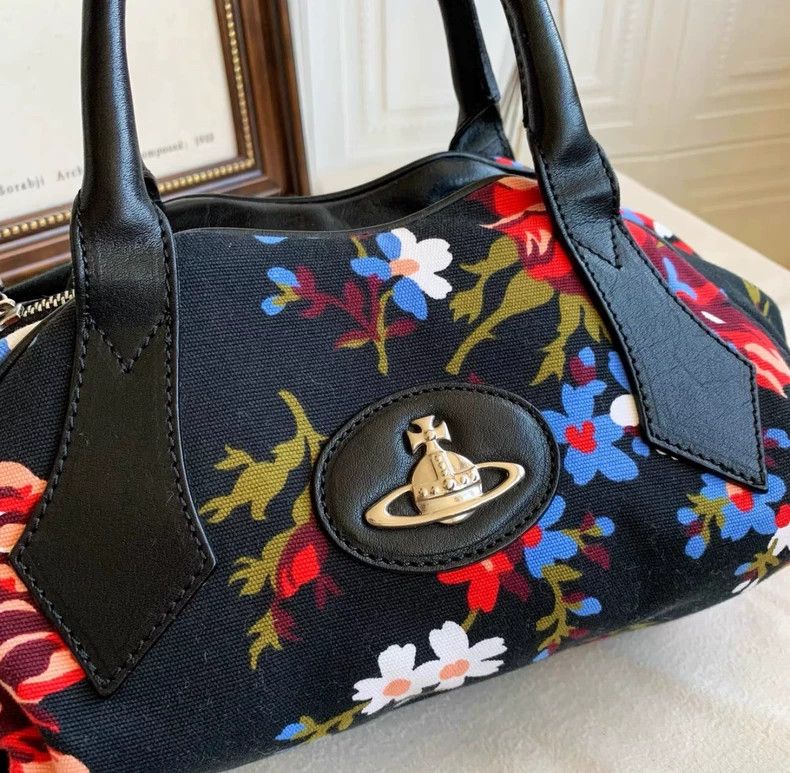 Vivienne Westwood Vivienne Westwood size os Vintage bowling bag with floral p Size ONE SIZE - 3 Thumbnail