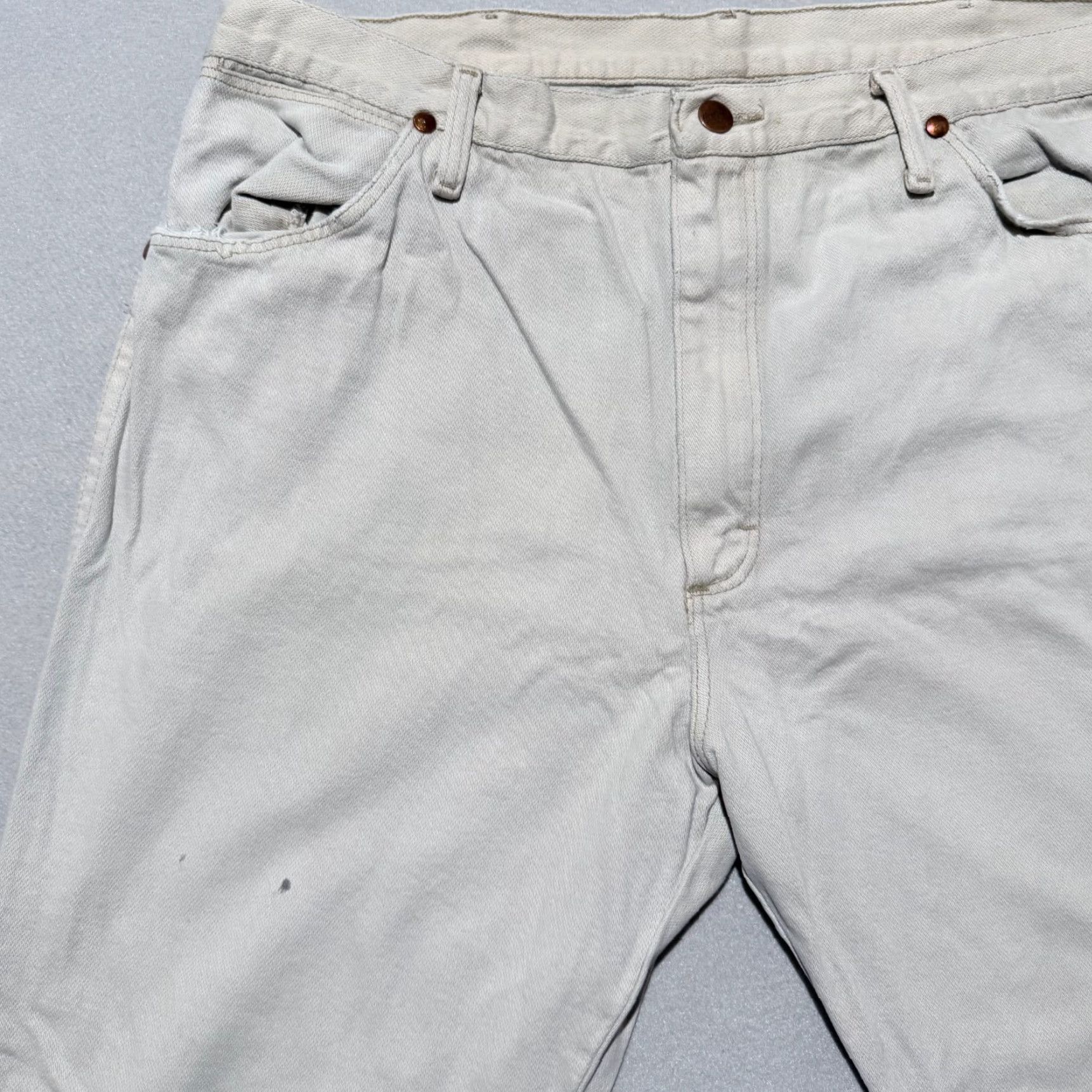 Wrangler Wrangler Cowboy Cut Original Fit Jeans Men's Ivory Denim Classic Zip Fly 38X30 Size US 38 / EU 54 - 2 Thumbnail