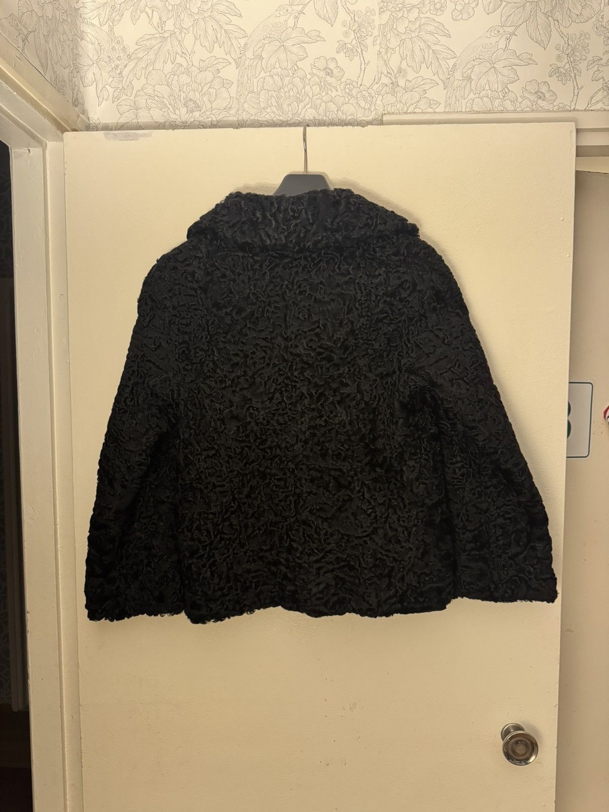 Other Vintage short caracul fur coat Size S / US 4 / IT 40 - 5 Thumbnail