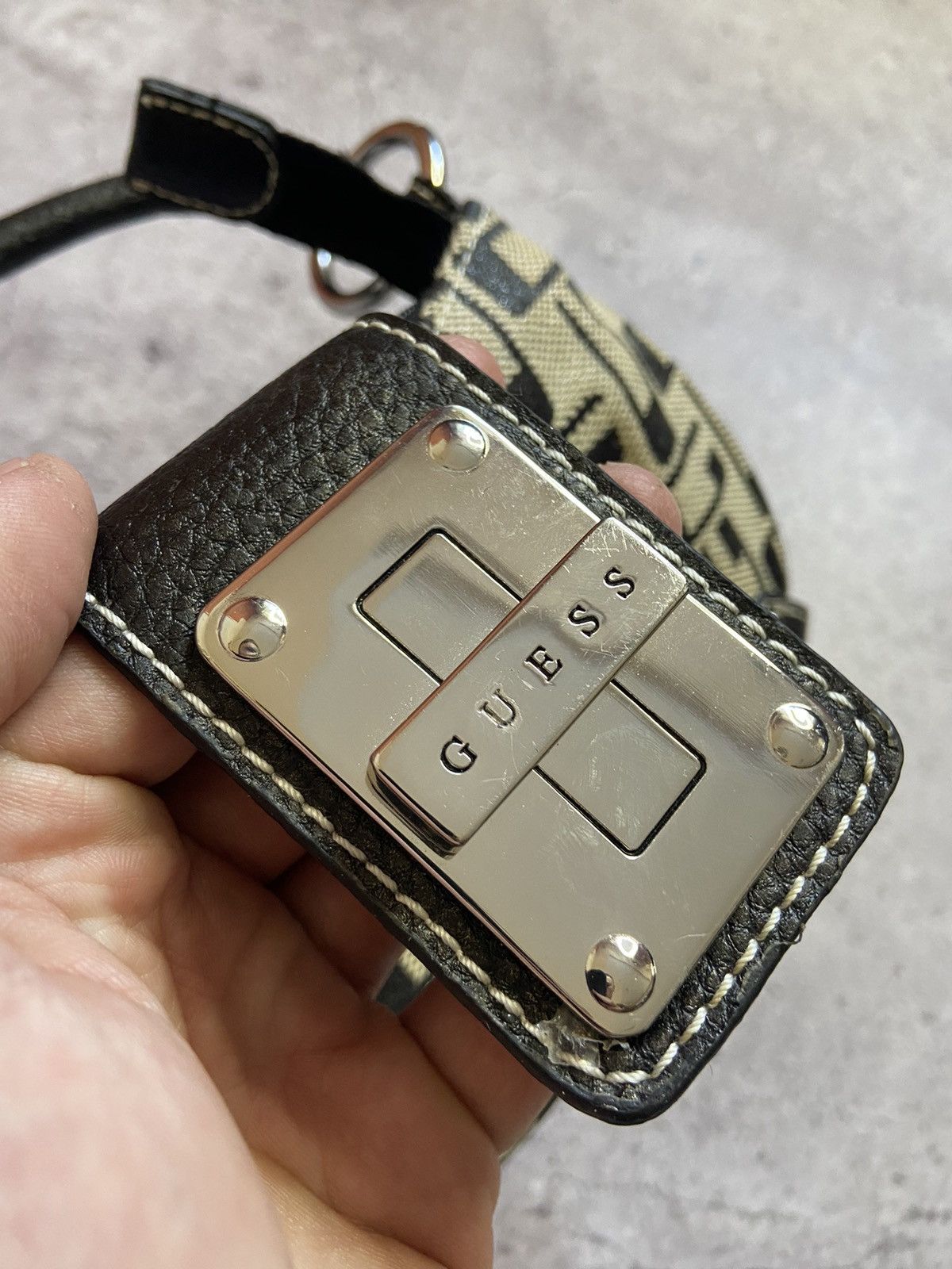 Guess Vintage Guess Mini Bags Y2K Size ONE SIZE - 3 Thumbnail