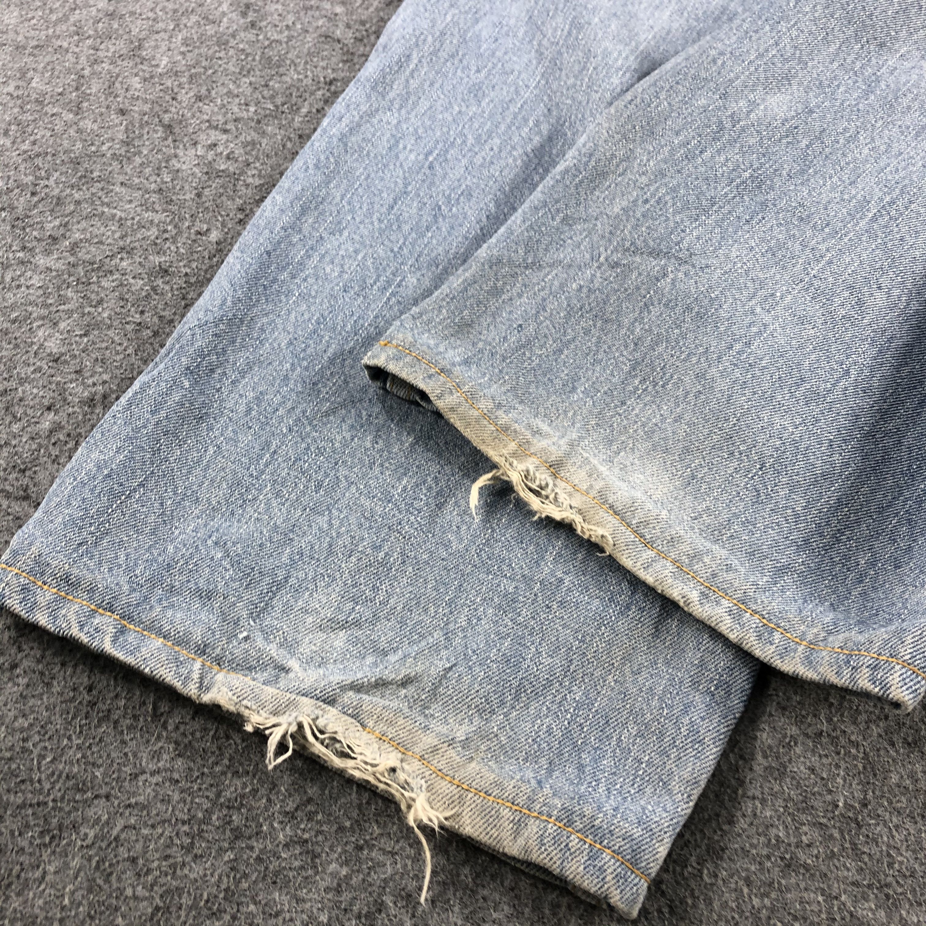 Levi's Vintage Light Wash Levis 560 Jeans-J2116 Size US 36 / EU 52 - 6 Thumbnail
