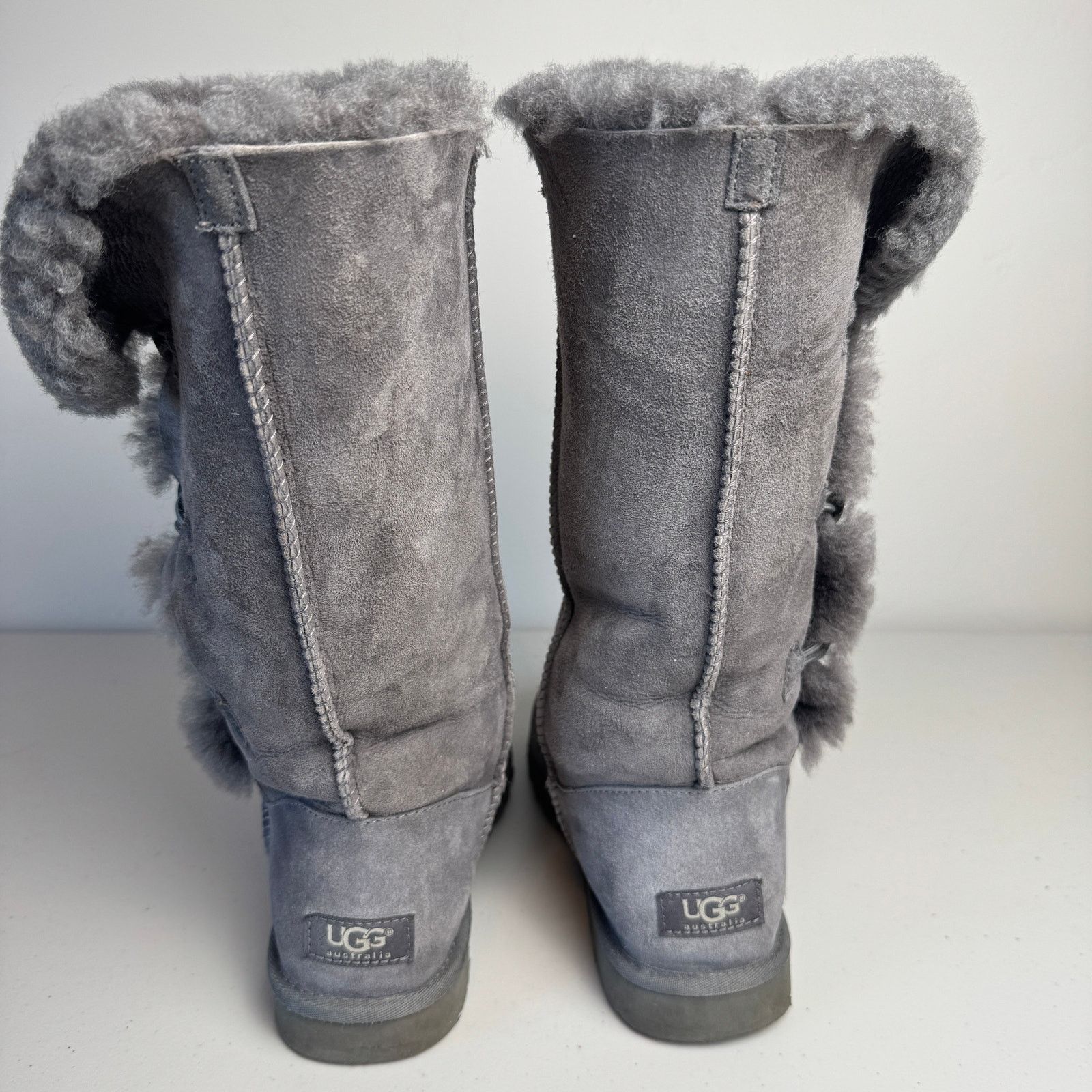 Ugg UGG Bailey Button Triplet Tall Boots Women's Size 8 Grey Size US 8 / IT 38 - 7 Thumbnail