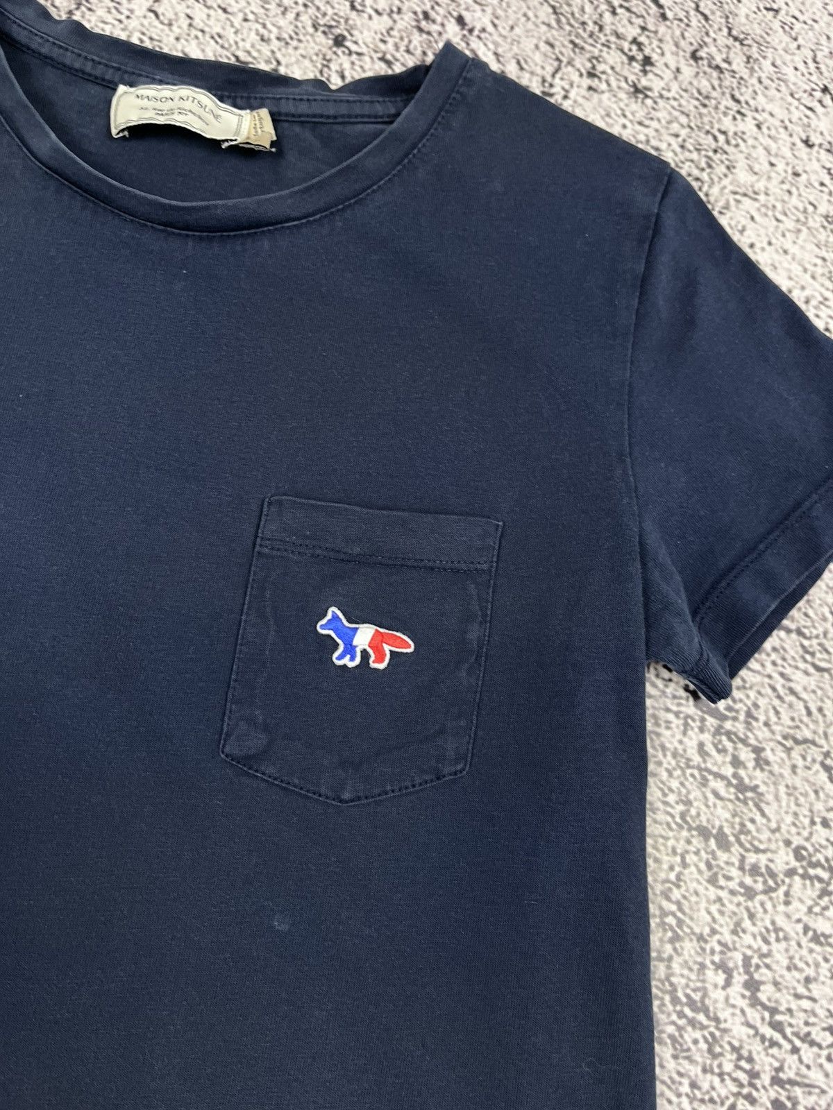 Maison Kitsune Maison Kitsune Tricolor Fox T-Shirt Size S / US 4 / IT 40 - 3 Thumbnail