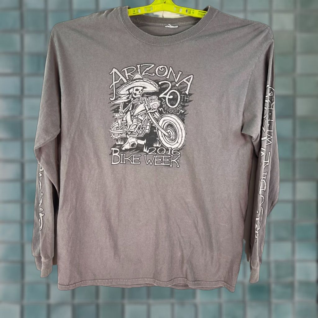 Vintage VINTAGE AriZona Bike Week 2016 T-Shirt Long Sleeve Men’s XL Gray Solid Graphic Print Size US XL / EU 56 / 4 - 1 Thumbnail