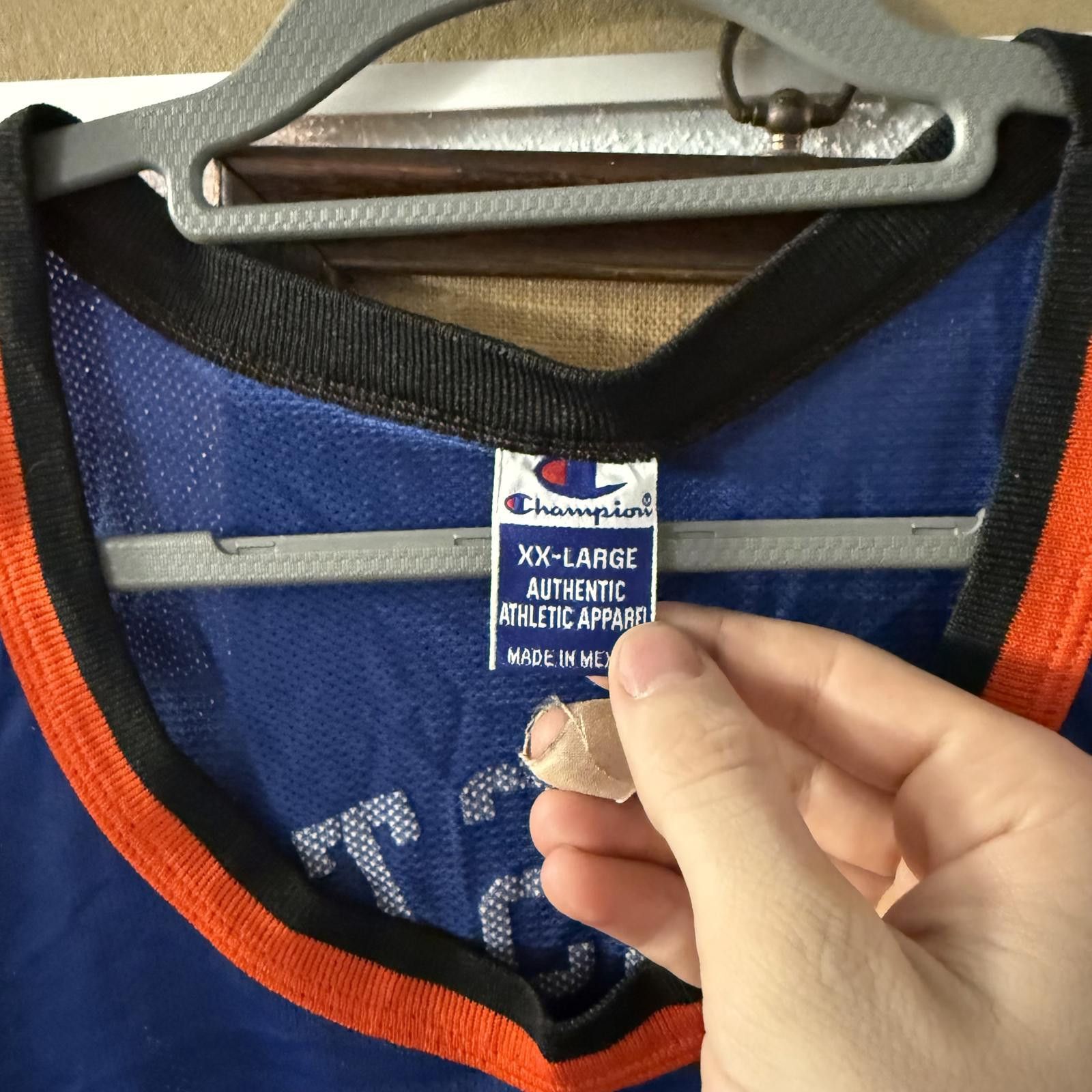 Champion New York Knicks Allan Houston Champion NBA Jersey Size 52 Size ONE SIZE - 3 Thumbnail