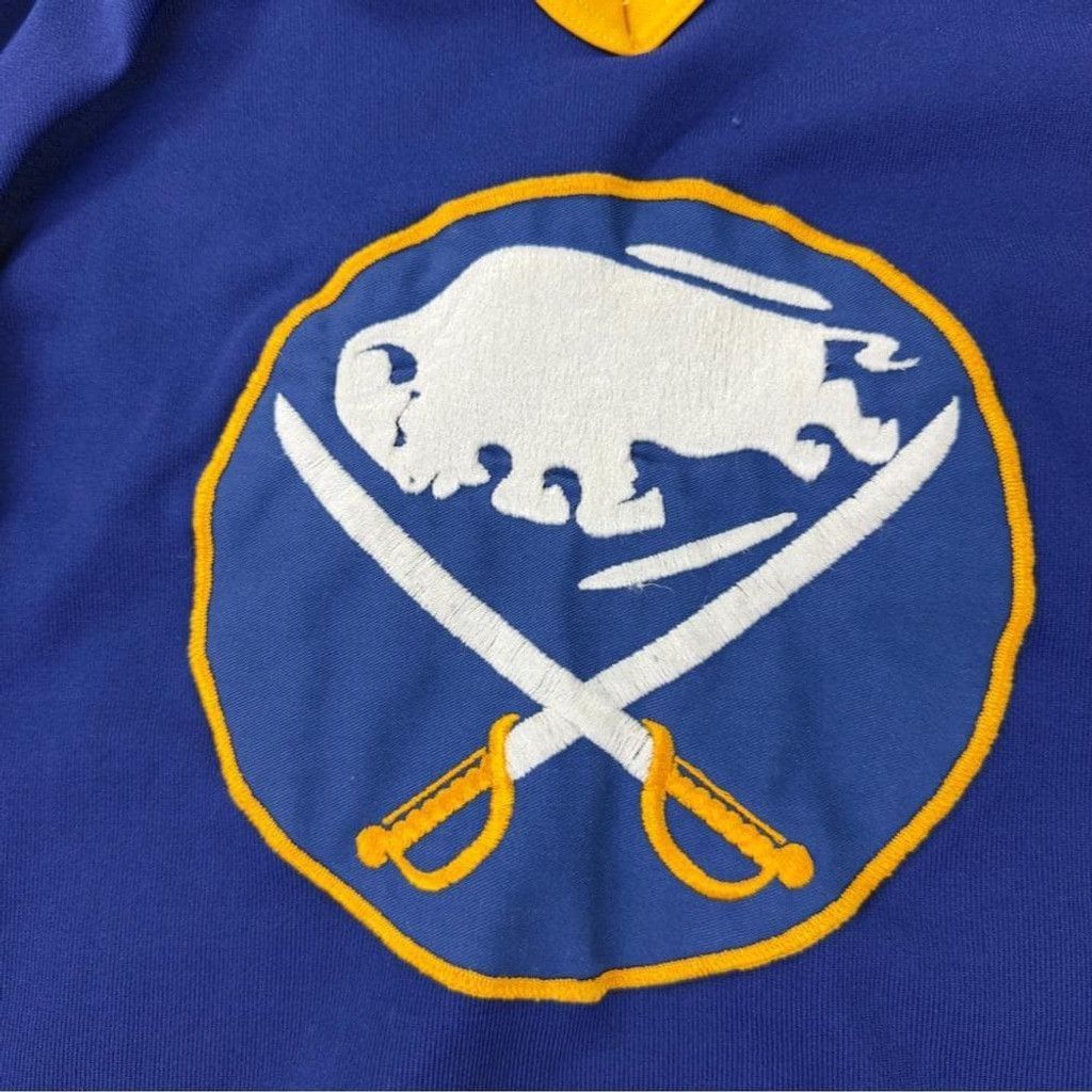 Mackage Vintage Buffalo Sabres Men's Sz Small 90's Maska NHL Jersey Size US S / EU 44-46 / 1 - 6 Thumbnail
