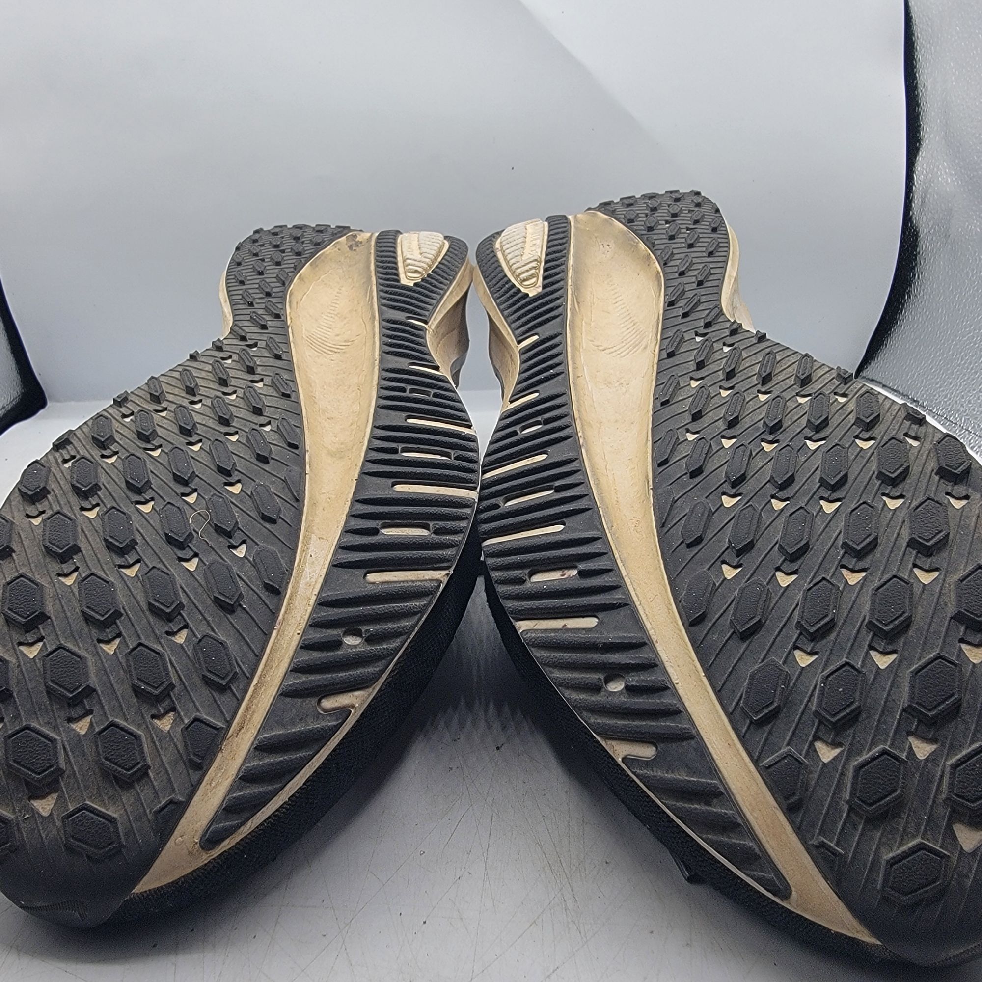 Nike Nike Zoom Vomero 14 Mens Size 14 Black Athletic Shoes Sneake Size US 14 / EU 47 - 11 Thumbnail