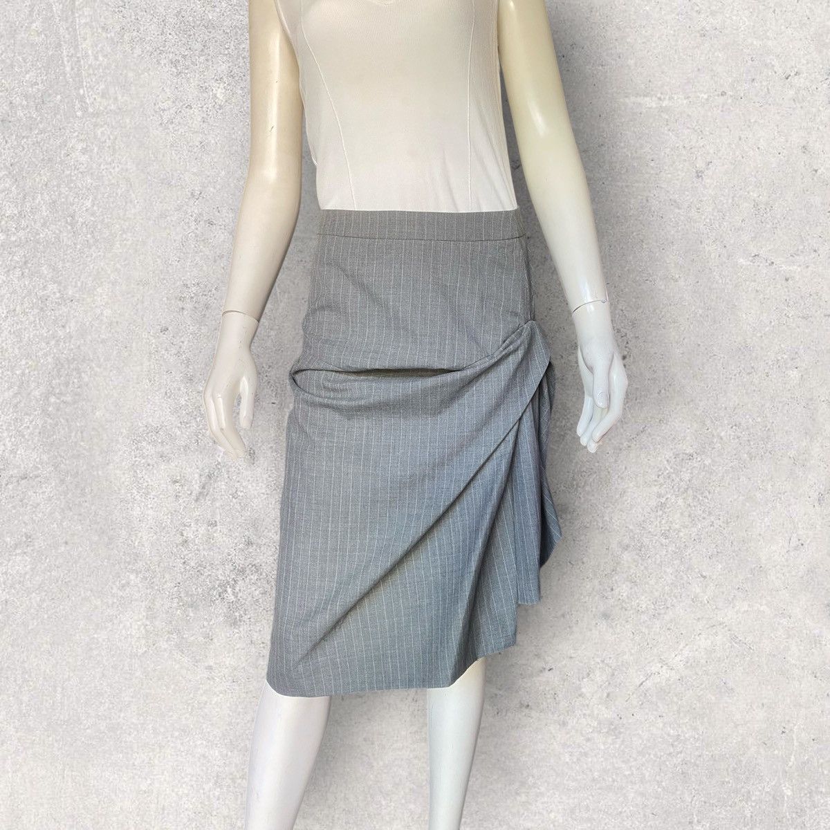 Vivienne Westwood Red Label Pinstripe Drape Drunken Skirt Size 28" / US 6 / IT 42 - 2 Thumbnail