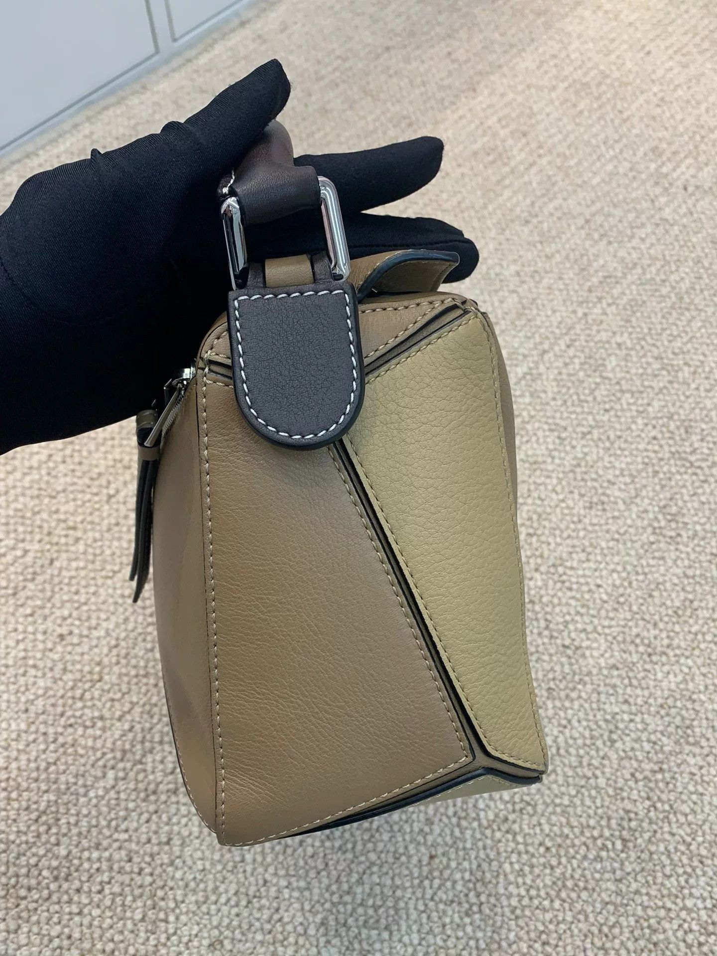 Loewe Loewe Puzzle Medium Leather Handbag Size ONE SIZE - 3 Thumbnail