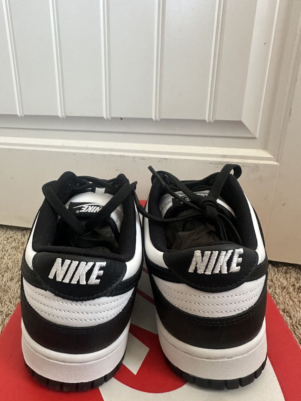 Nike Nike Panda Dunks Size US 10.5 / EU 43-44 - 3 Thumbnail