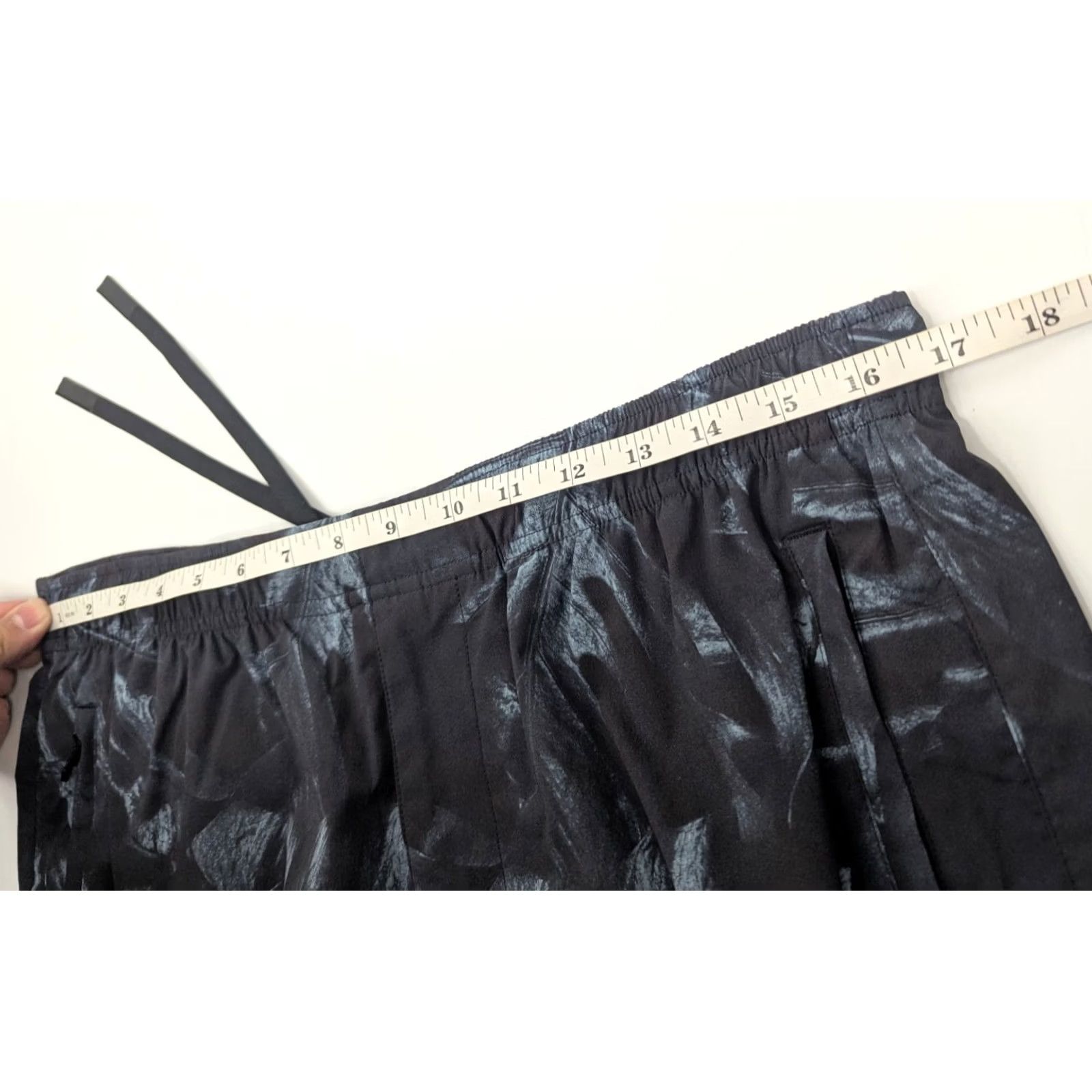 Theory Theory Jace Palm Print Swim Short L Ocean/Heron Blue Mens Large Size US 33 - 5 Thumbnail