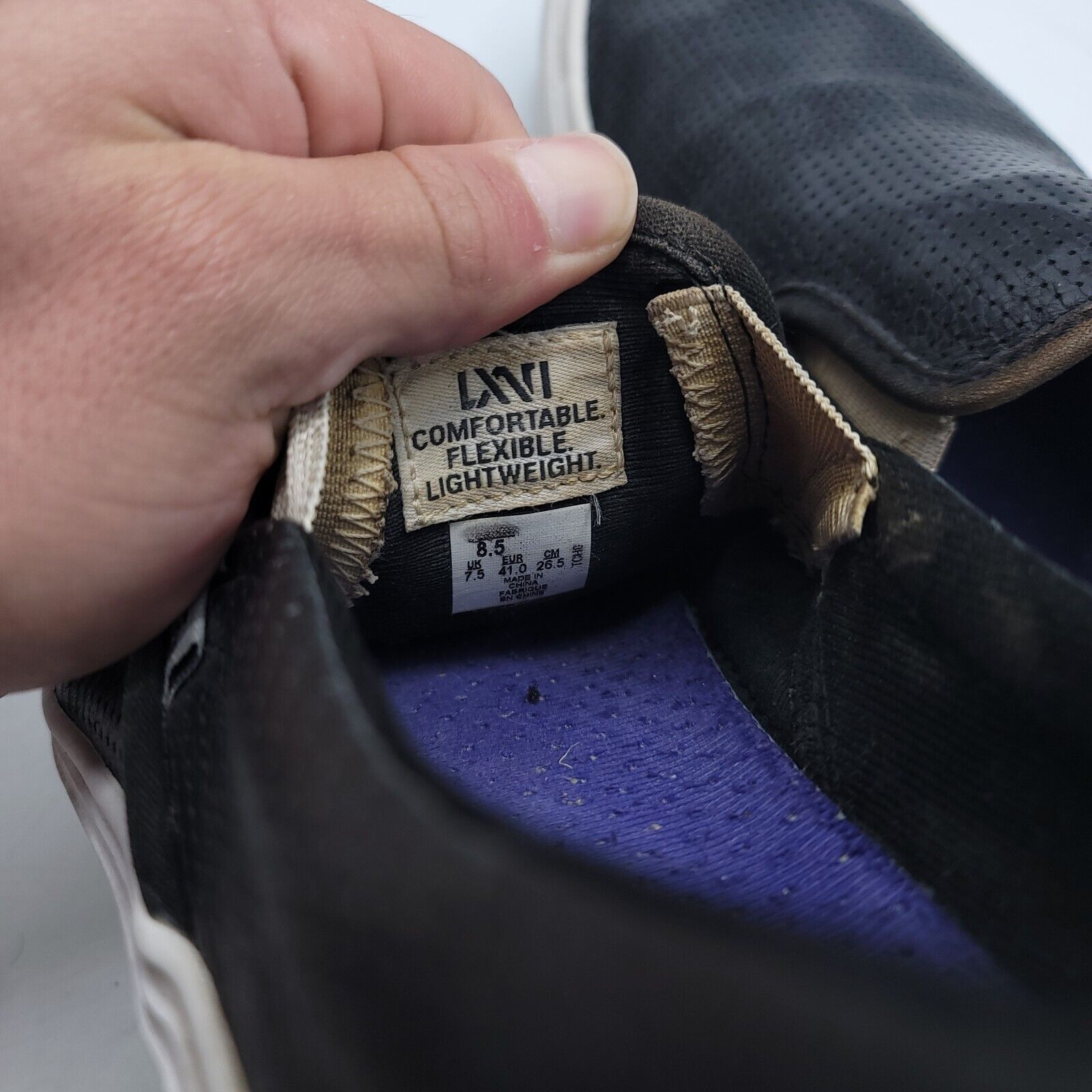 Vans Vans Off The Wall Sneaker Shoe Men Size 8.5 TCH0 Black White Size US 8.5 / EU 41-42 - 8 Thumbnail