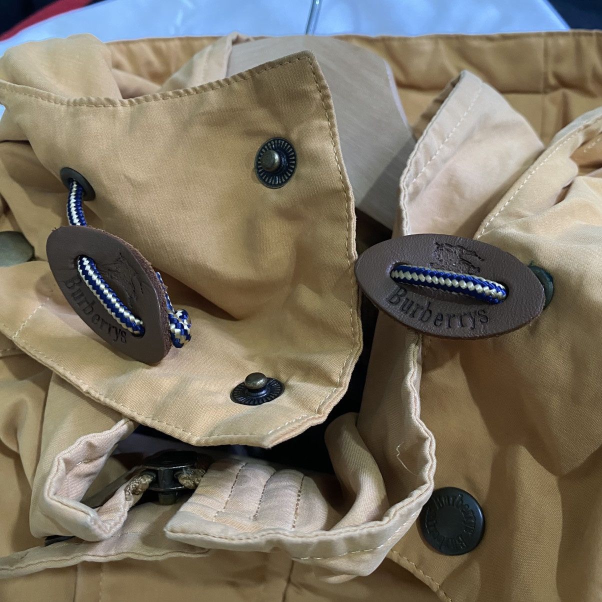 Burberry Vintage 90s Burberrys London Hooded Field Jacket - Tan Size US L / EU 52-54 / 3 - 23 Thumbnail