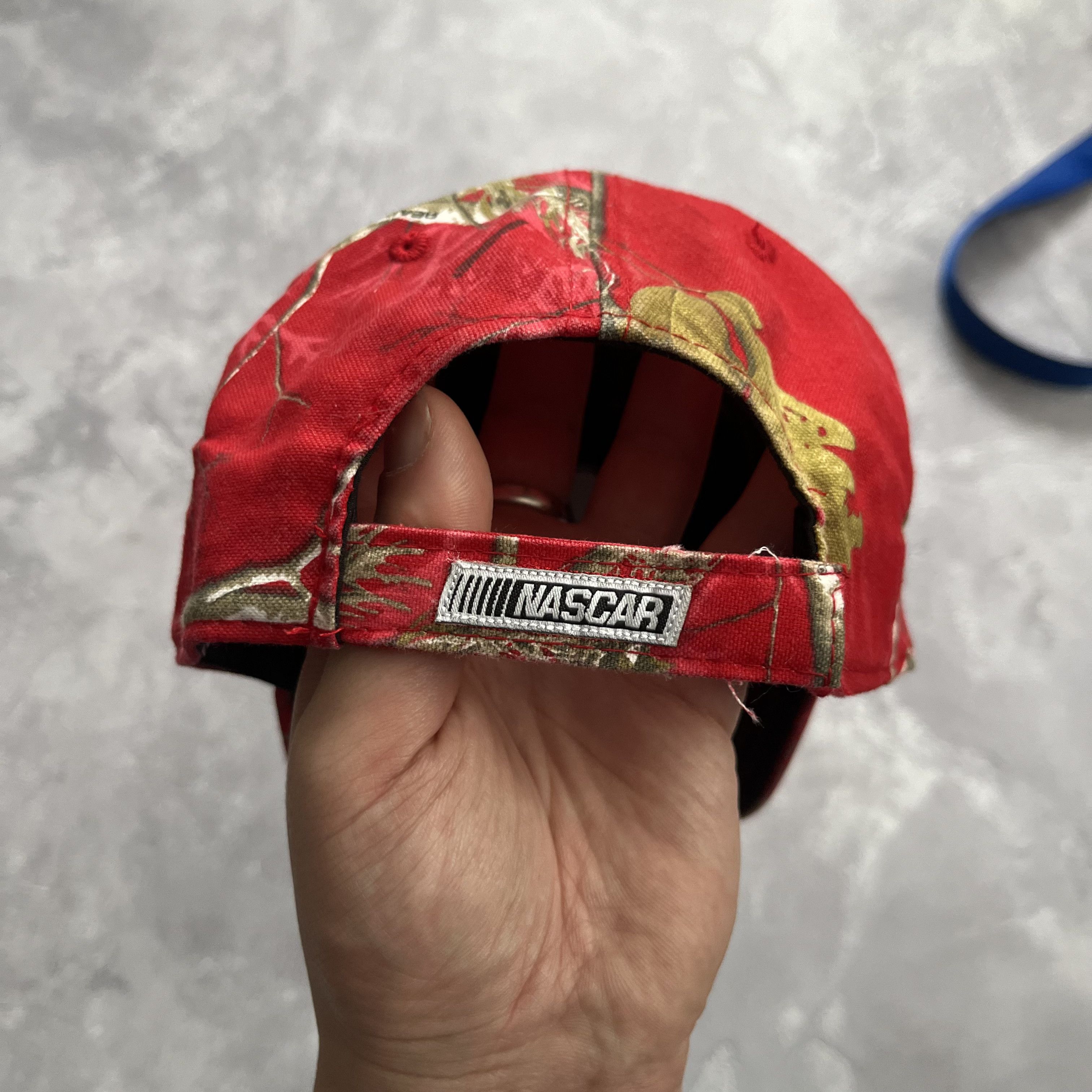 NASCAR NASCAR Kyle BuschHat #18 Team Realtree Racing Snap Back Cap Size ONE SIZE - 4 Thumbnail