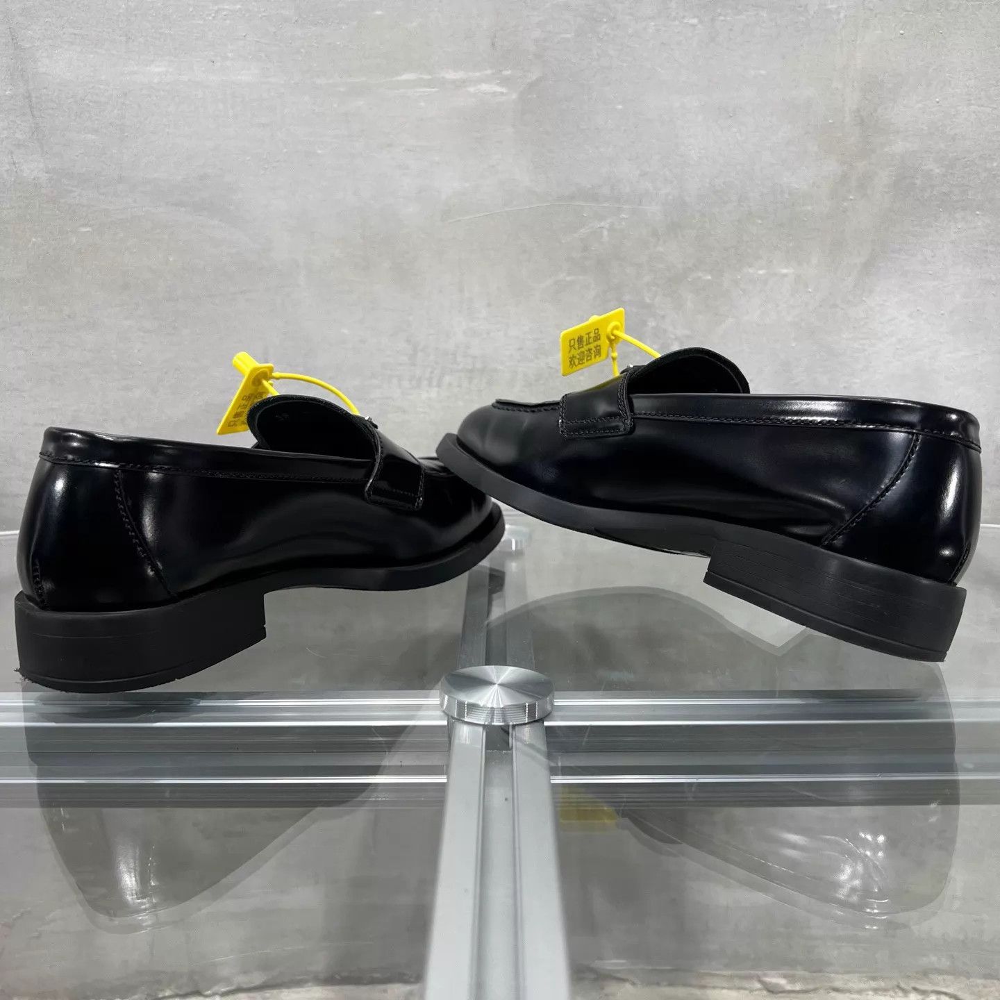 Prada Prada Black Triangle Logo Loafers 38 Original Box CD0139 Size US 7.5 / IT 37.5 - 5 Thumbnail