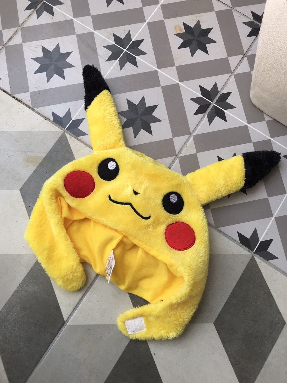 Pokemon × Vintage AUTHENTIC POKÉMON PIKACHU FLAPPY CAP HAT Size ONE SIZE - 10 Thumbnail