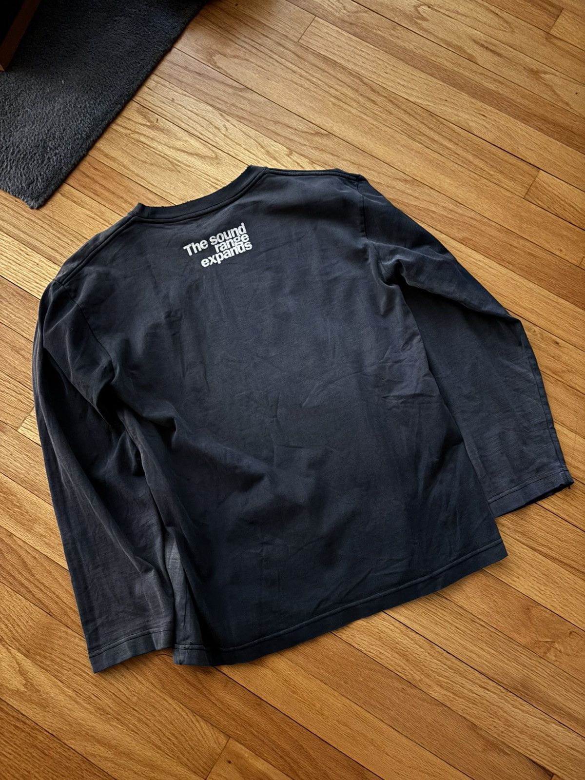Vintage sunfaded vintage long sleeve Size US M / EU 48-50 / 2 - 5 Thumbnail
