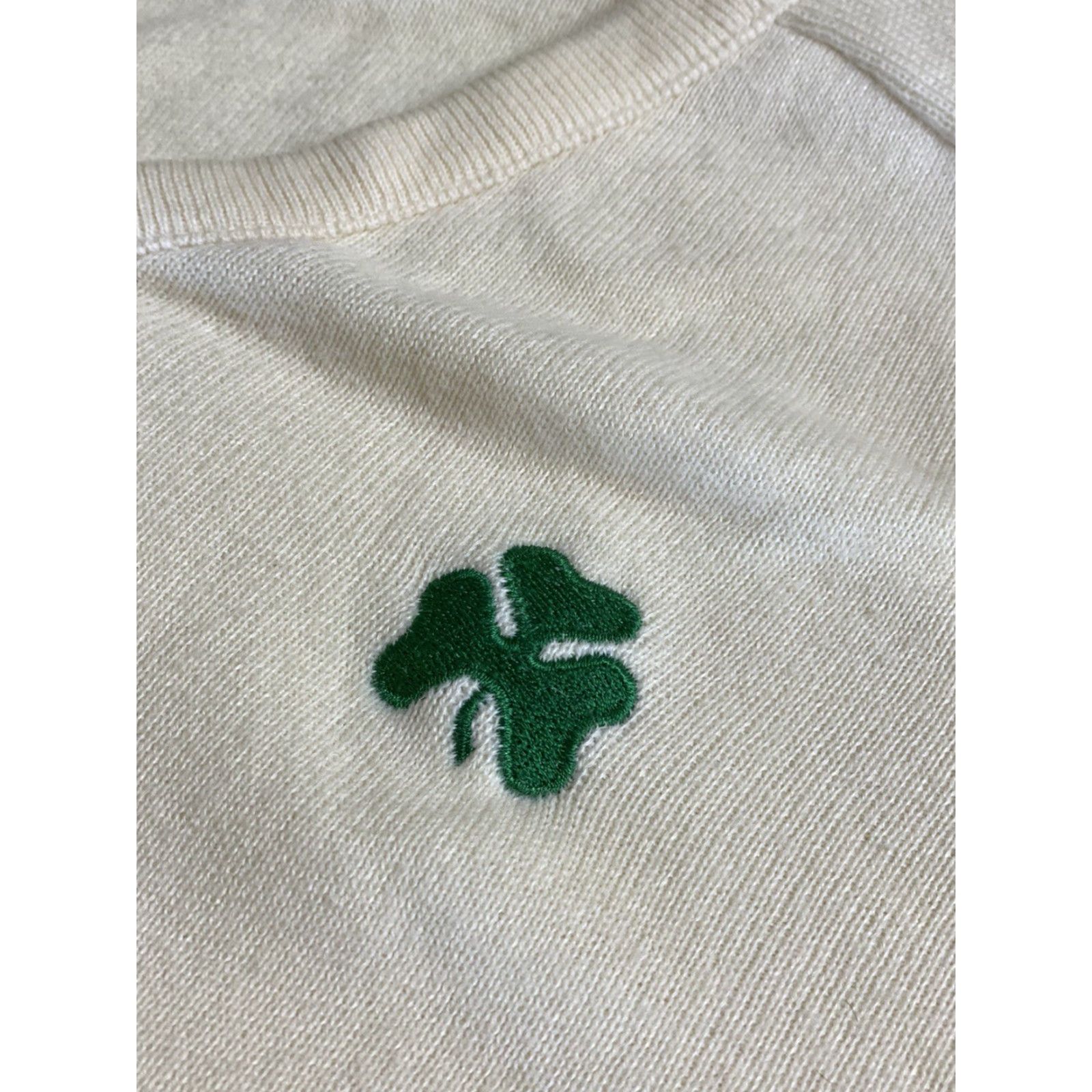 Vintage VINTAGE Aristocratic Embroidery Sweater V-Neck Yellow Embroidered Clover Irish Charm S Men Pullover 80s Size US S / EU 44-46 / 1 - 5 Thumbnail