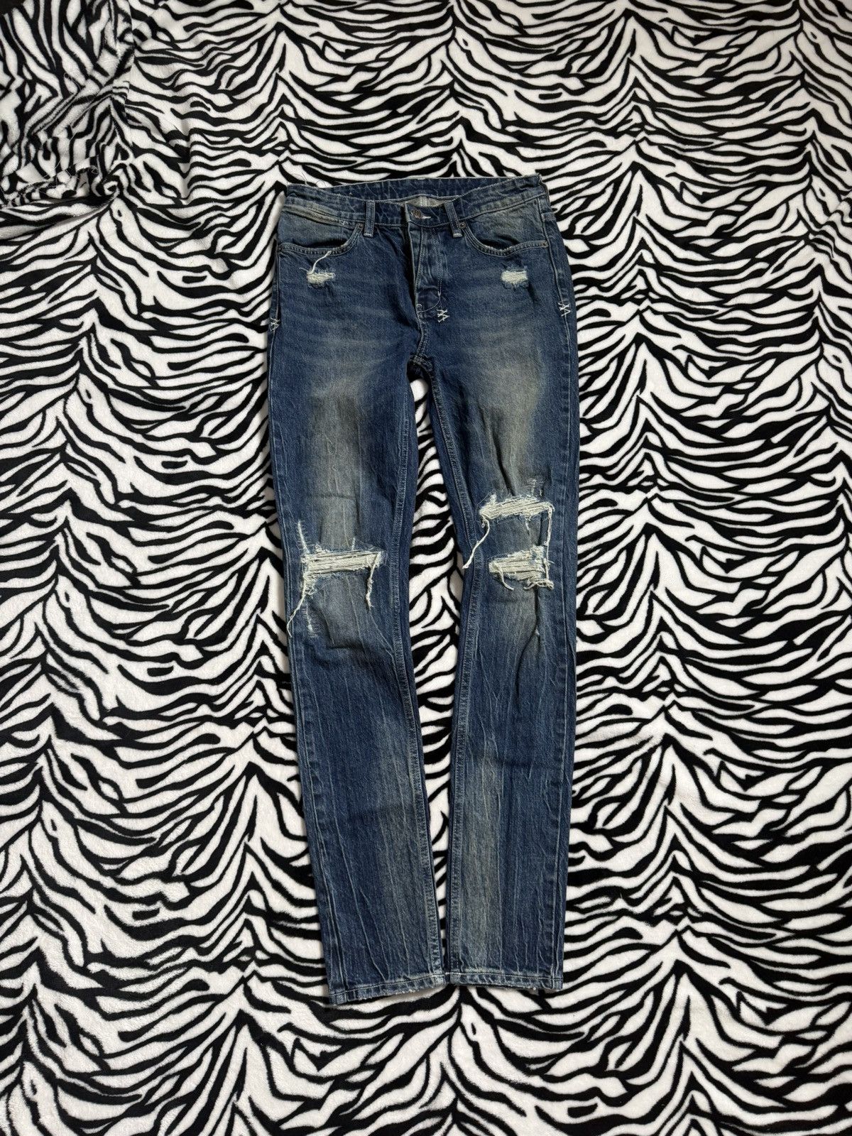 Ksubi Ksubi Royalty Heroism and the Streets Distressed Jeans SZ 31 Size US 31 - 1 Thumbnail