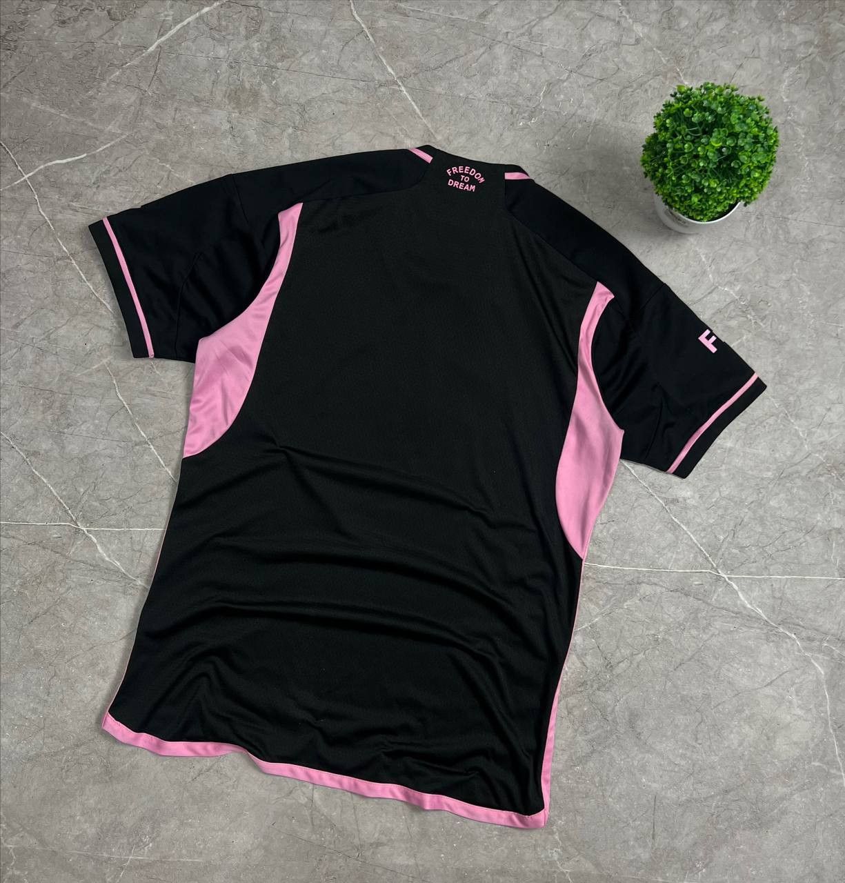 Adidas Adidas Inter Miami 2022 Away Men's Football Soccer Size US XXL / EU 58 / 5 - 2 Thumbnail