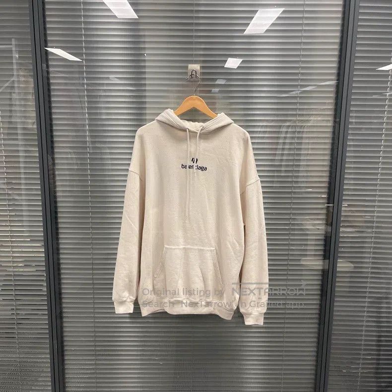 Balenciaga Balenciaga White Soccer Embroidery Logo Hooded Sweatshirt Size US XS / EU 42 / 0 - 1 Thumbnail