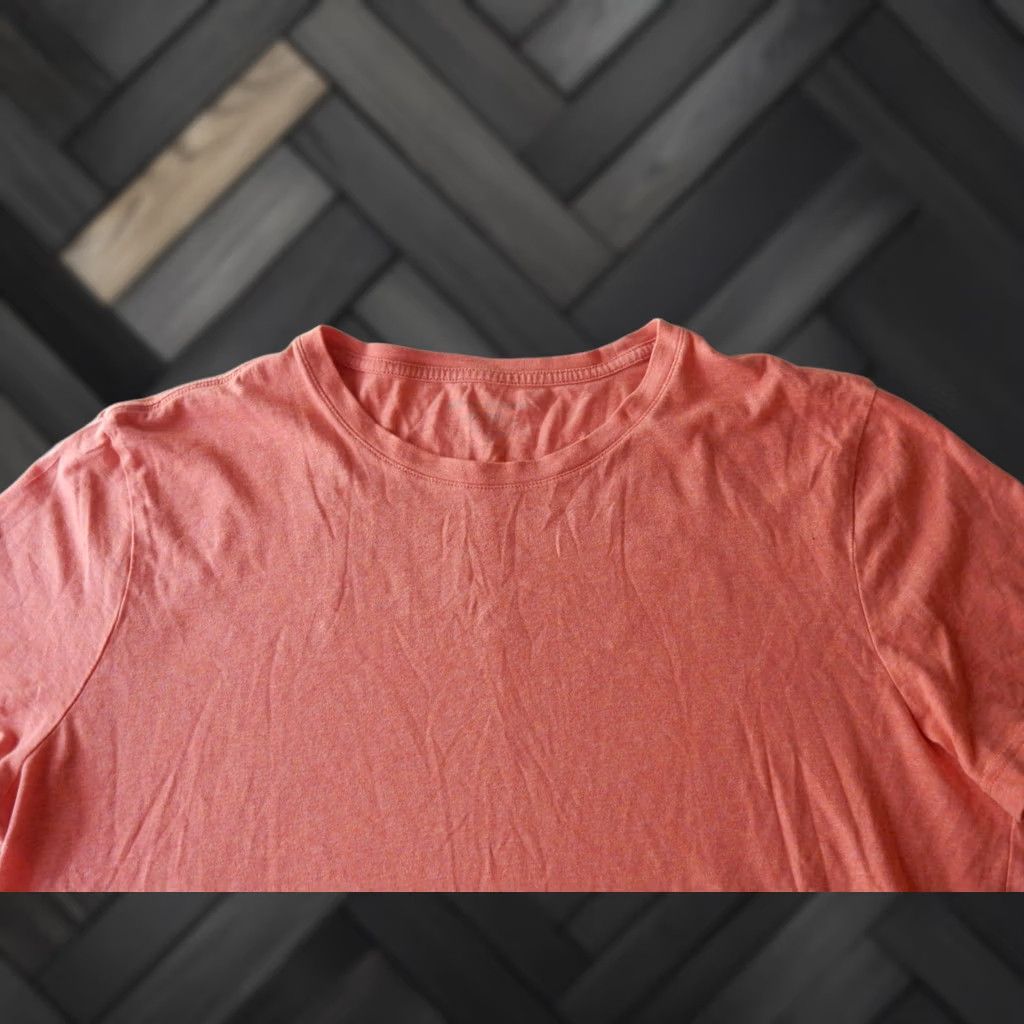 Banana Republic Banana Republic T-Shirt MEN XL Short Sleeve Cotton Solid Pink 29.5" Length XS? Size US XL / EU 56 / 4 - 1 Thumbnail