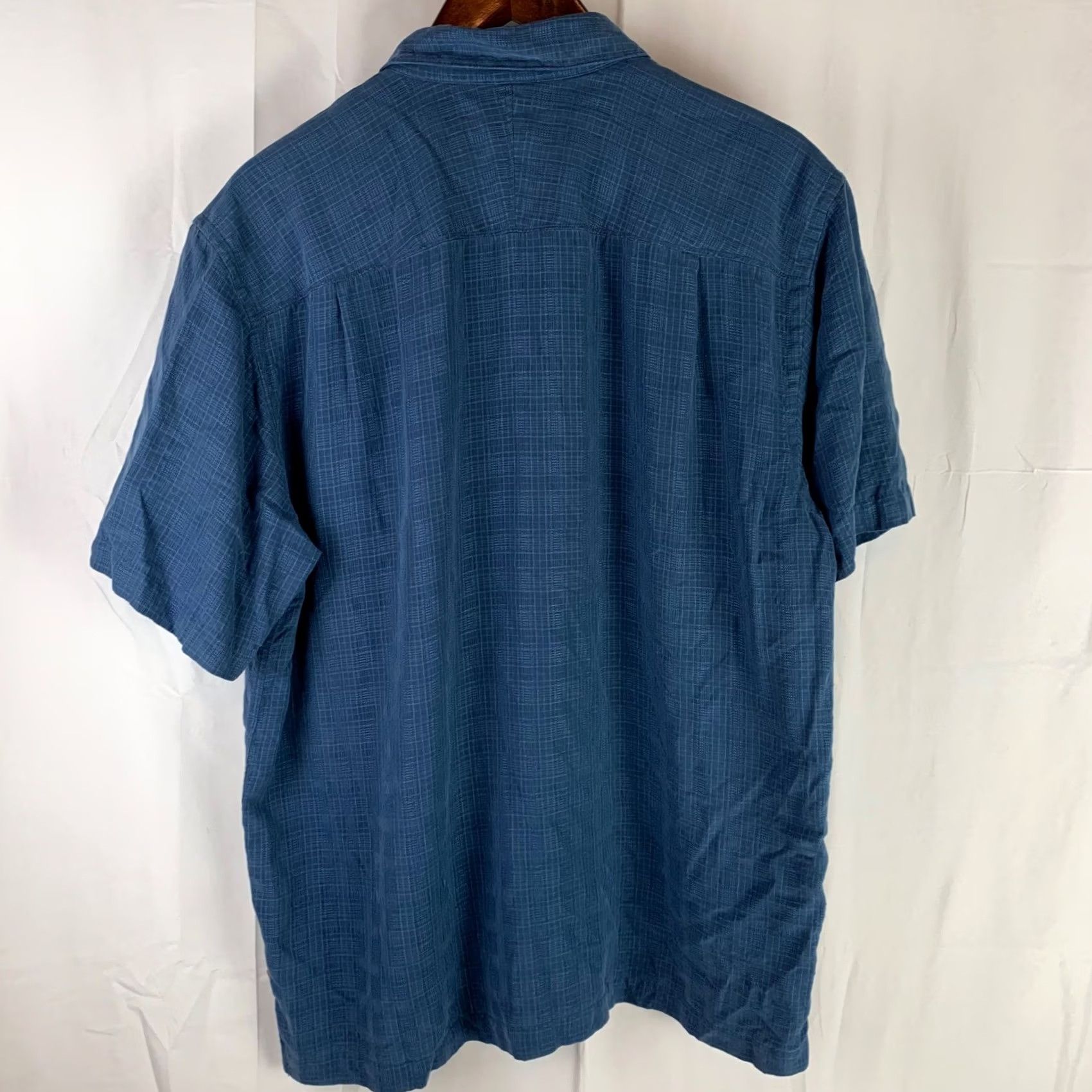 Quiksilver Quiksilver Waterman Collection Button Down Shirt Mens Large Blue Textured Grid Size US L / EU 52-54 / 3 - 7 Thumbnail