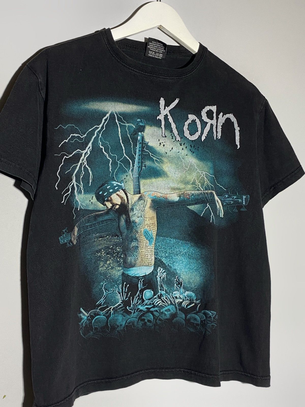 Vintage 00s Korn Rock Band Graphic Print Black T-shirt