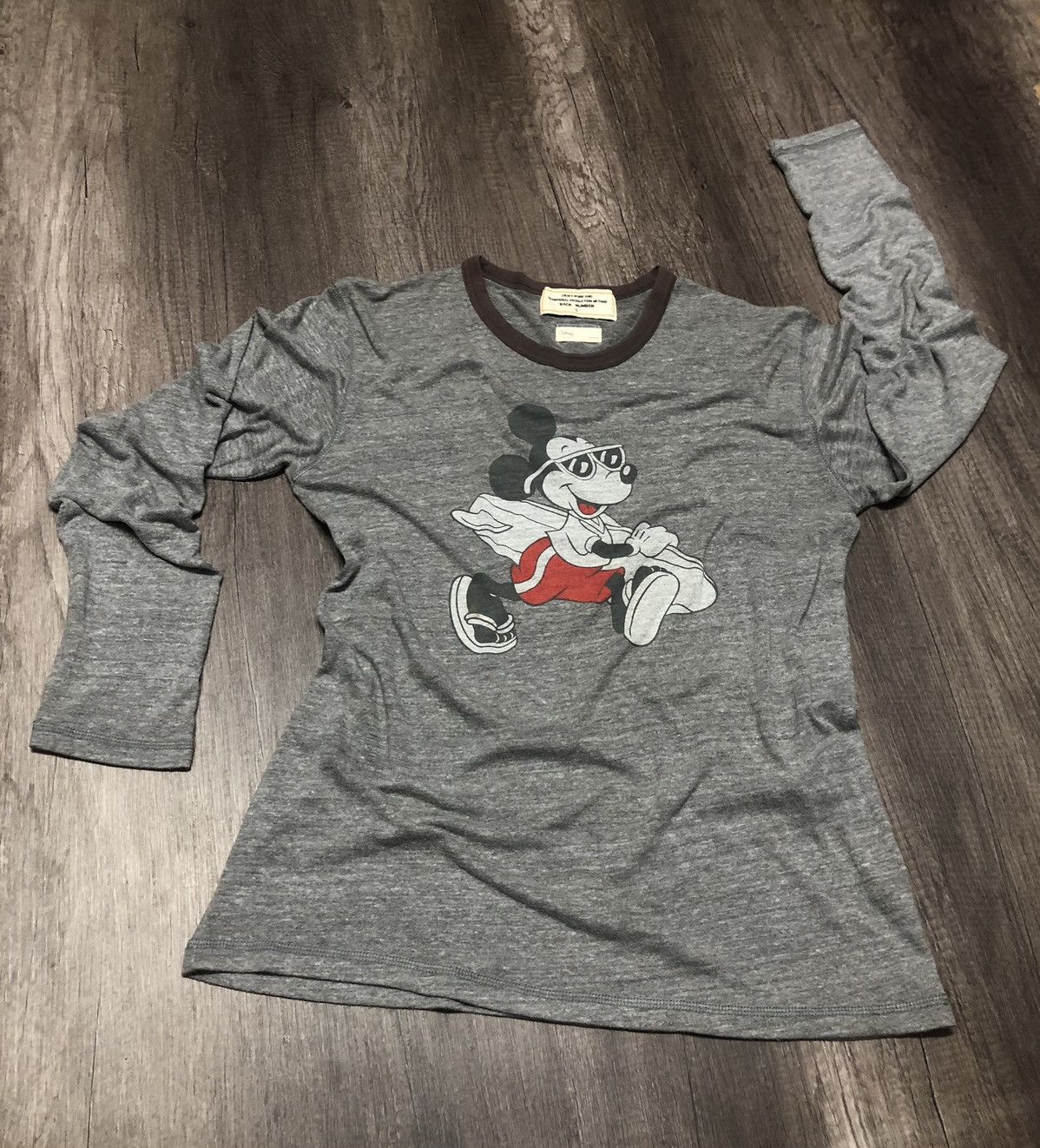 Disney × Japanese Brand Vintage Back Number x Disney x Mickey Long Sleeve Tee Shirt Size US M / EU 48-50 / 2 - 7 Thumbnail