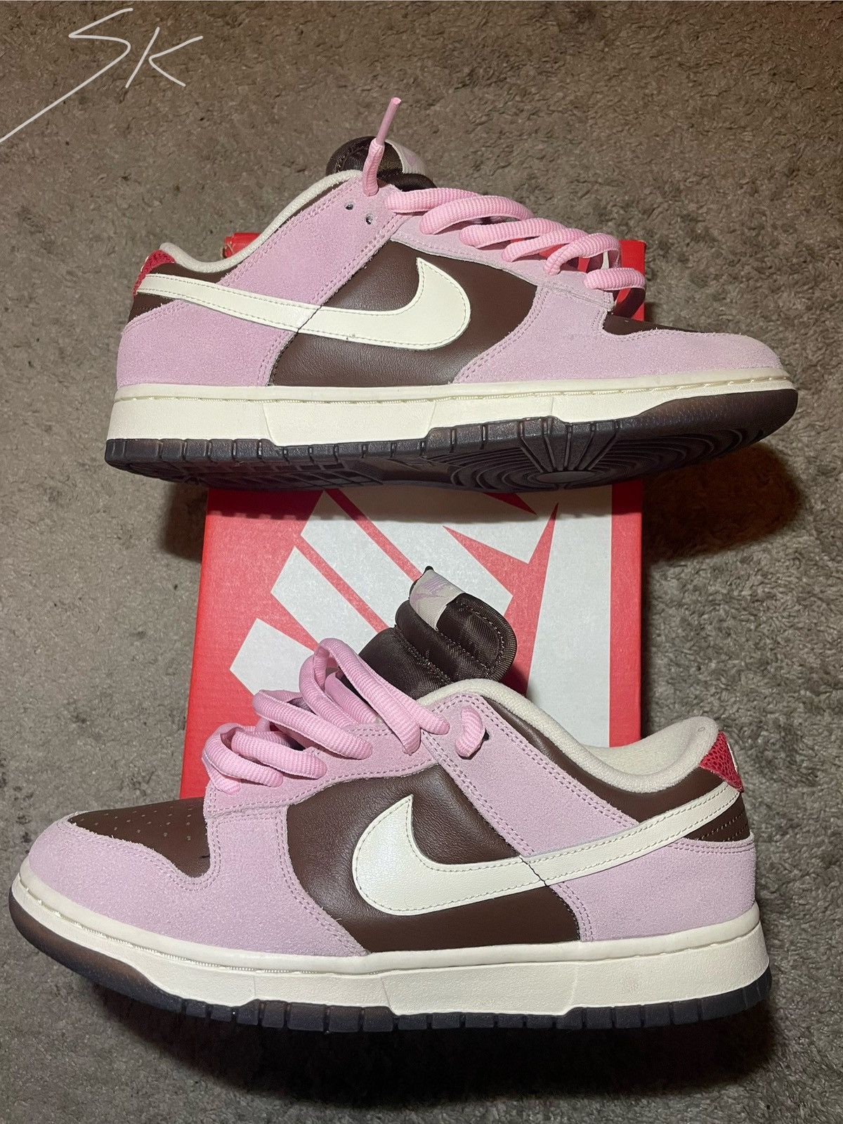 Nike Nike Dunk Low Neapolitan (Women’s) Size US 9 / EU 42 - 2 Thumbnail