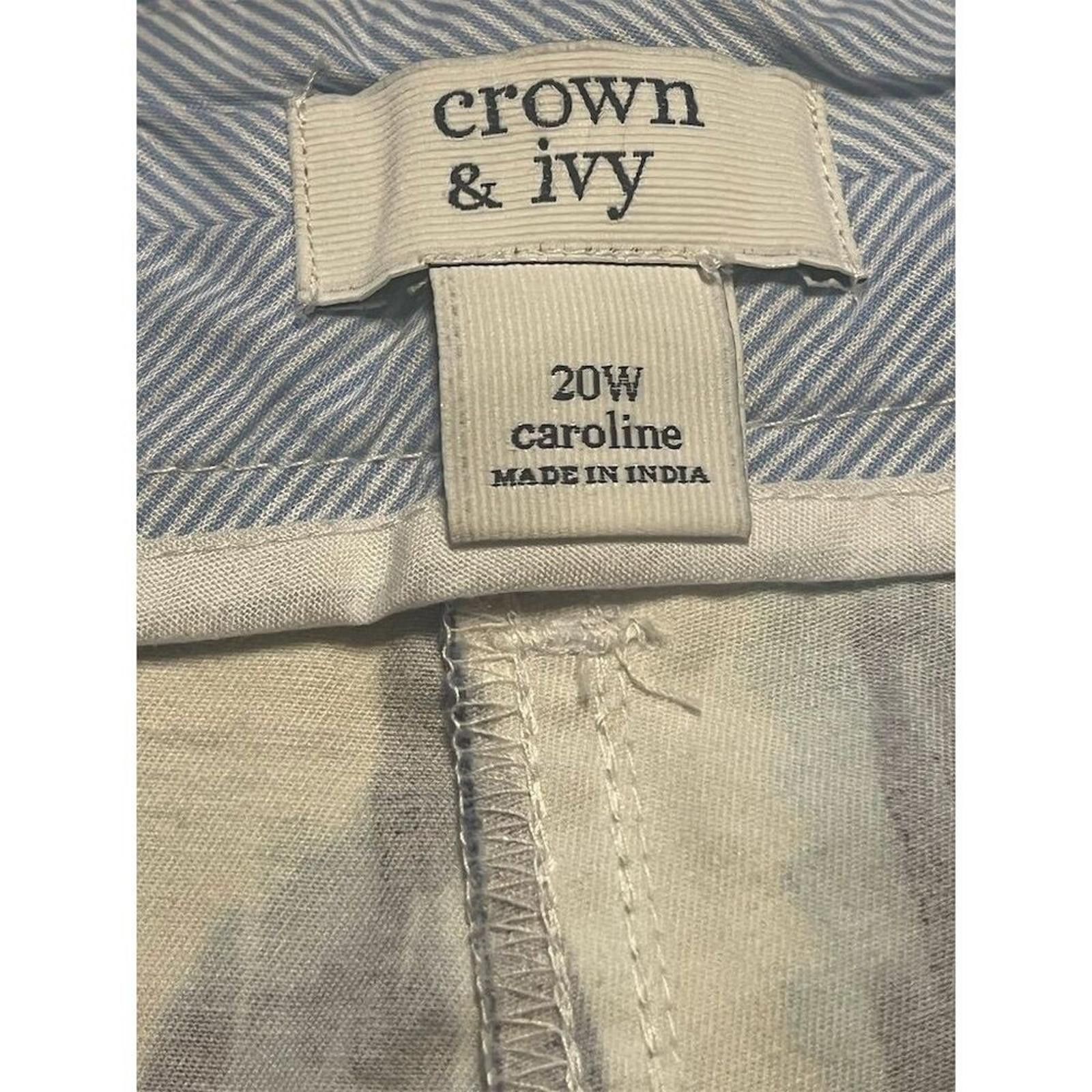 Tuff Crowd Crown & Ivy Shorts Caroline 20W White Abstract Button Size 42" / US 20 - 5 Thumbnail
