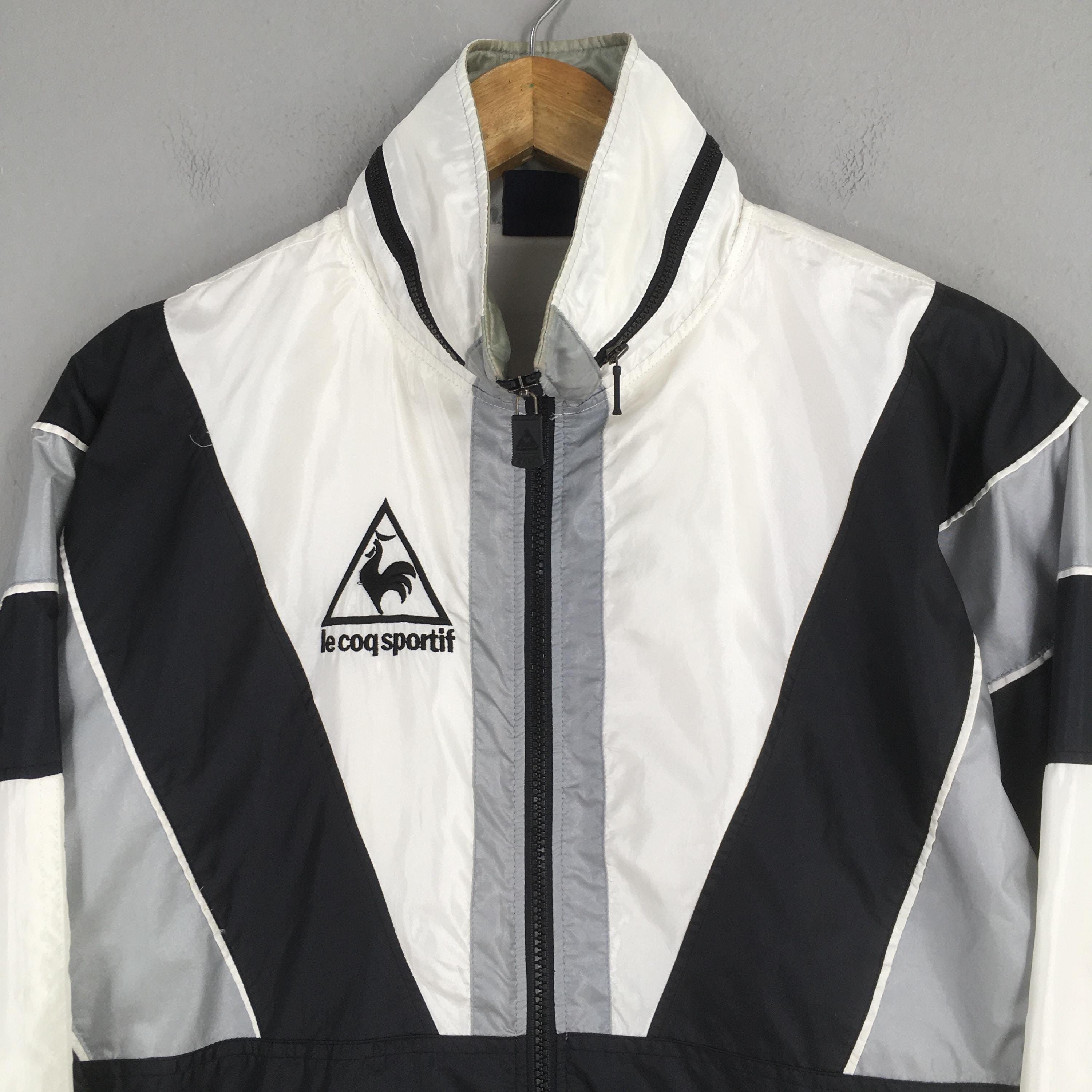 Le Coq Sportif Vintage 90s Le Coq Sportif Windbreaker Jacket Large Size US L / EU 52-54 / 3 - 2 Thumbnail