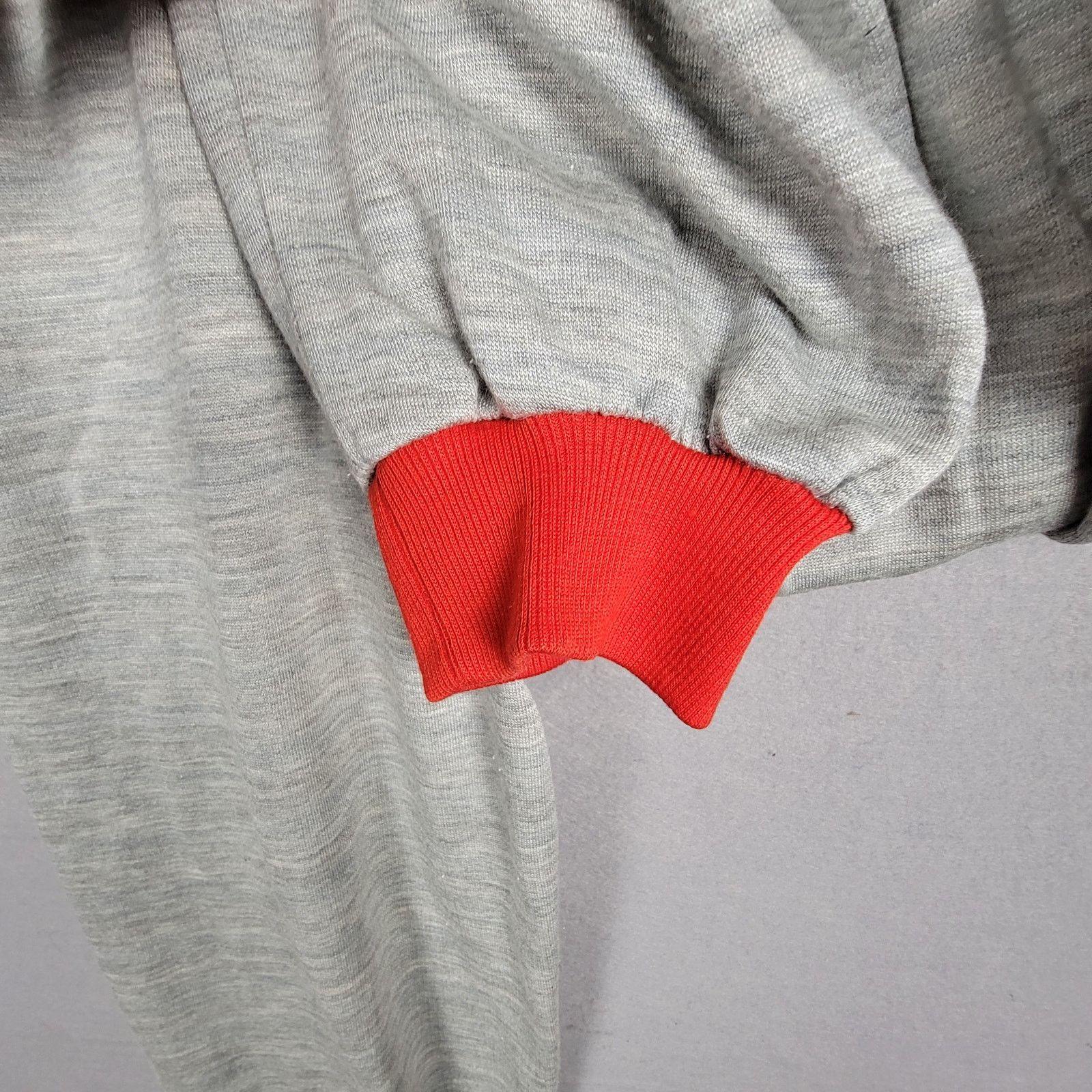 Adidas Vintage Adidas Sweatsuit White and Red Sz L (045) Size US L / EU 52-54 / 3 - 14 Thumbnail