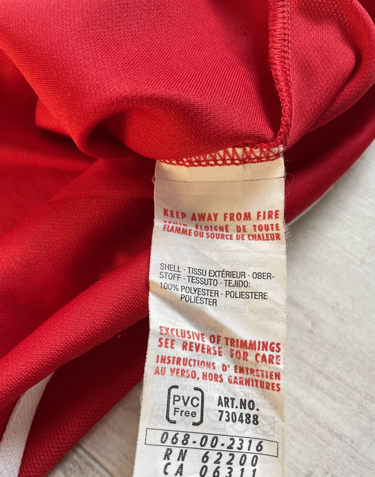 Puma × Vintage Puma Switzerland 2002/2004 Home Football Shirt Vintage Size US XL / EU 56 / 4 - 19 Thumbnail