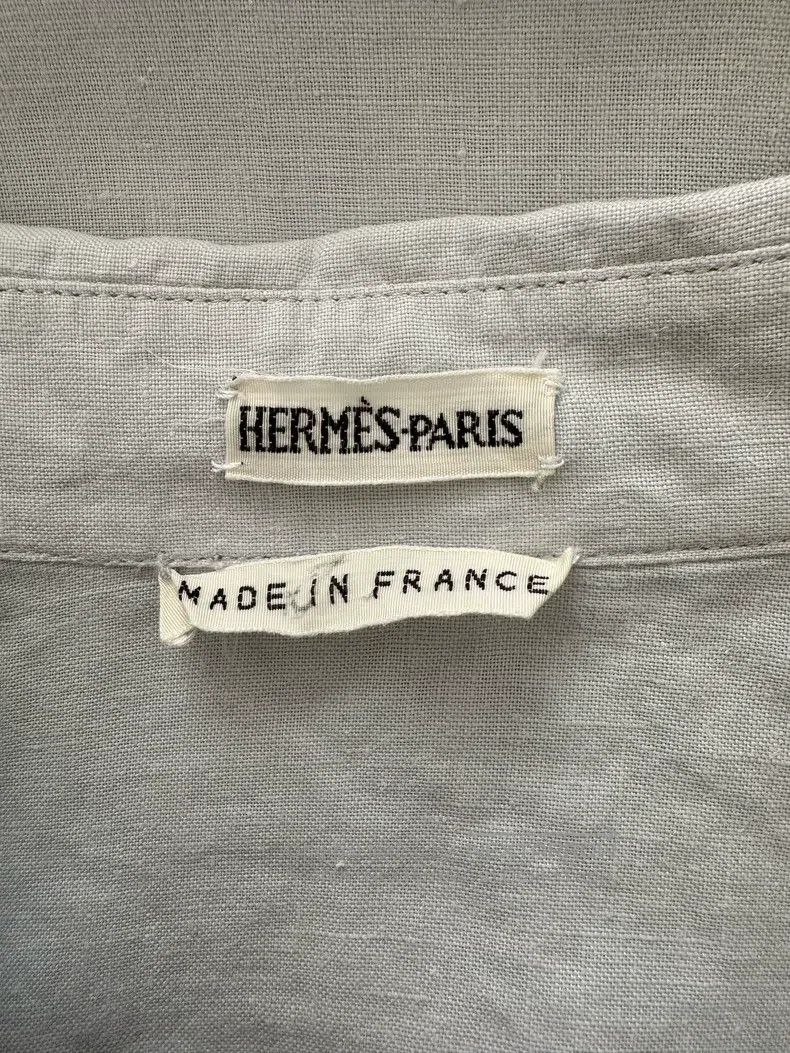 Hermes Hermes Exclusive V-Neck Linen Shirt, Light Blue Size S / US 4 / IT 40 - 7 Thumbnail
