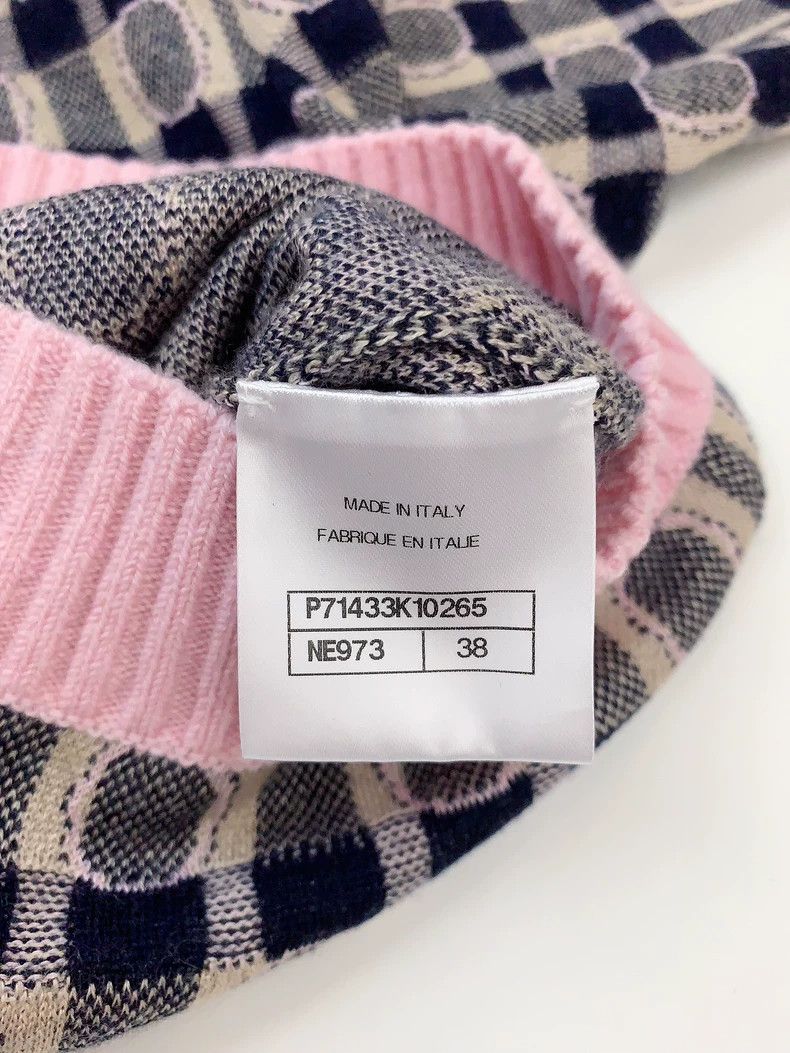 Chanel Chanel Pink plaid cashmere sweater coat Size XS / US 0-2 / IT 36-38 - 4 Thumbnail