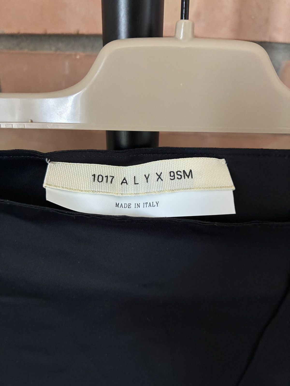 1017 ALYX 9SM 1017 ALYX 9SM Rea Mini Skirt Size 26" / US 2 / IT 38 - 4 Thumbnail