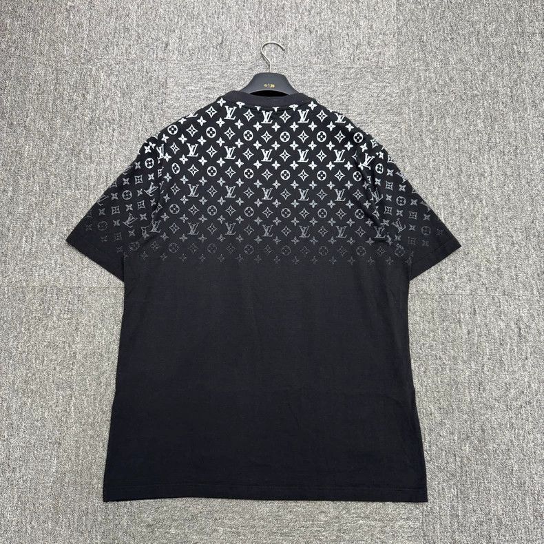 Louis Vuitton Louis Vuitton Black and White Gradient Tshirt-2506 Size US XXL / EU 58 / 5 - 2 Thumbnail