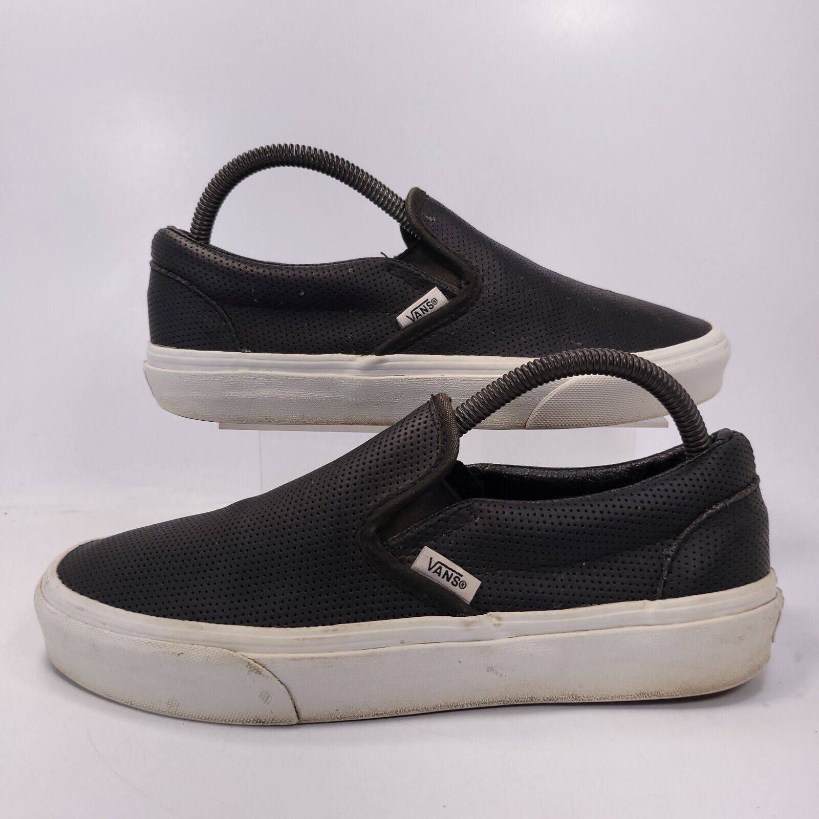 Vans Vans Off the Wall Shoe Womens Size 8.5 Mens 7 TB4R Black Size US 8.5 / IT 38.5 - 5 Thumbnail